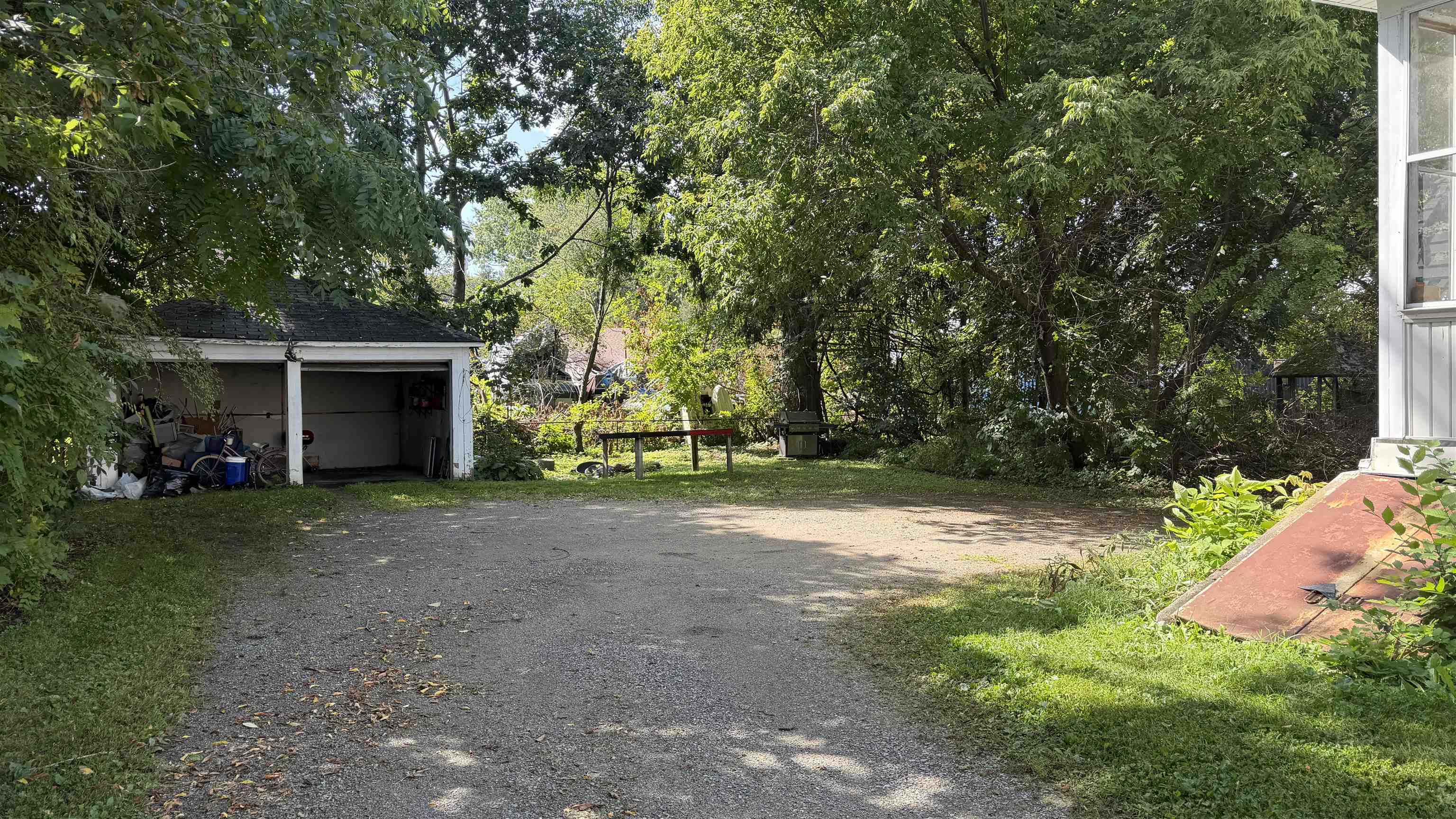 35 Elliot Street Property Photo 3