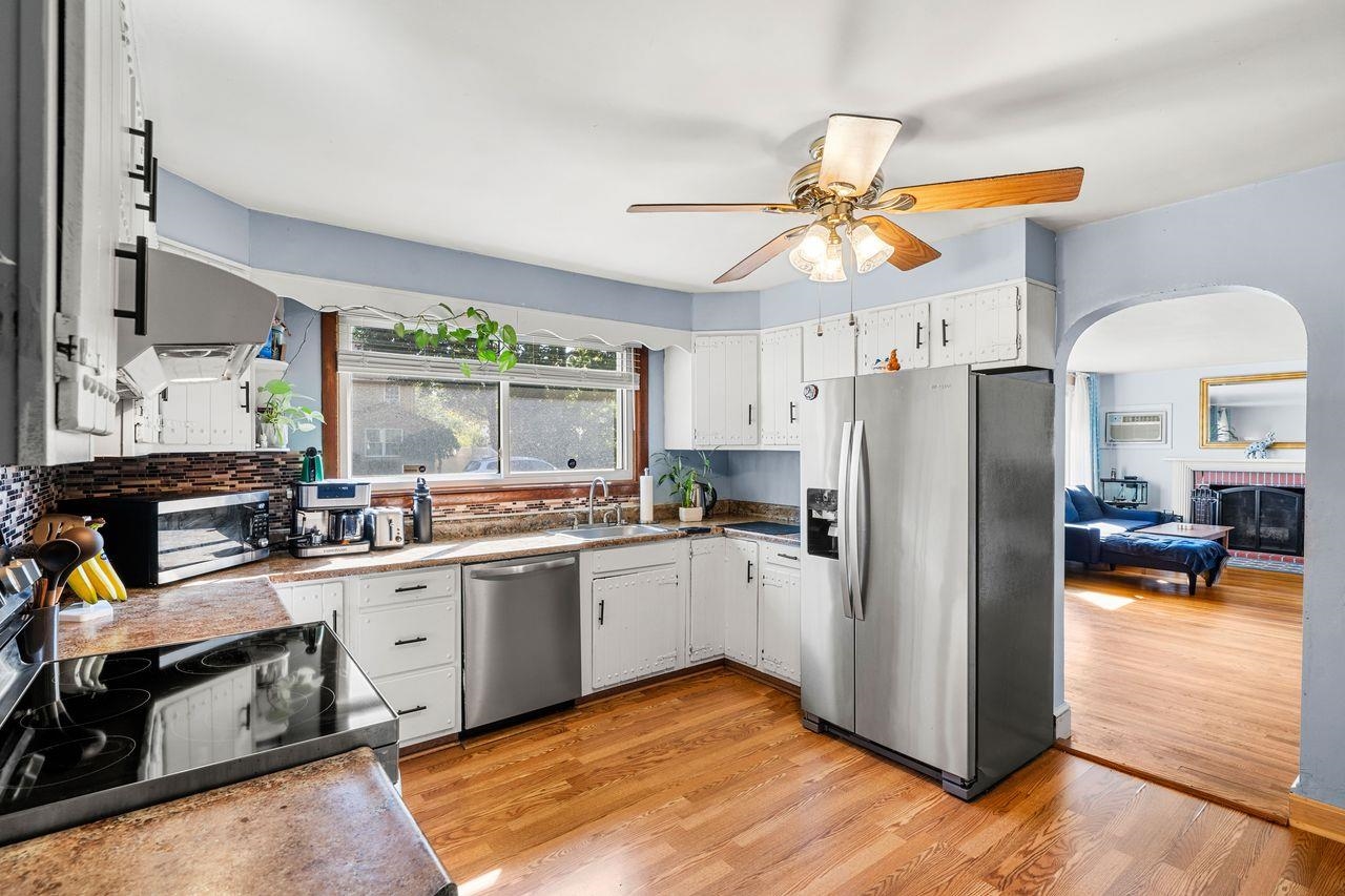 70 Newgate Circle Property Photo 3