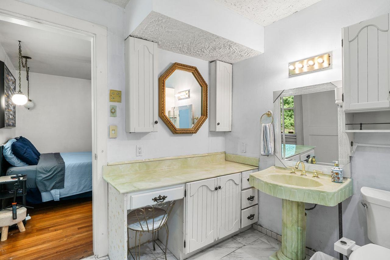 70 Newgate Circle Property Photo 13