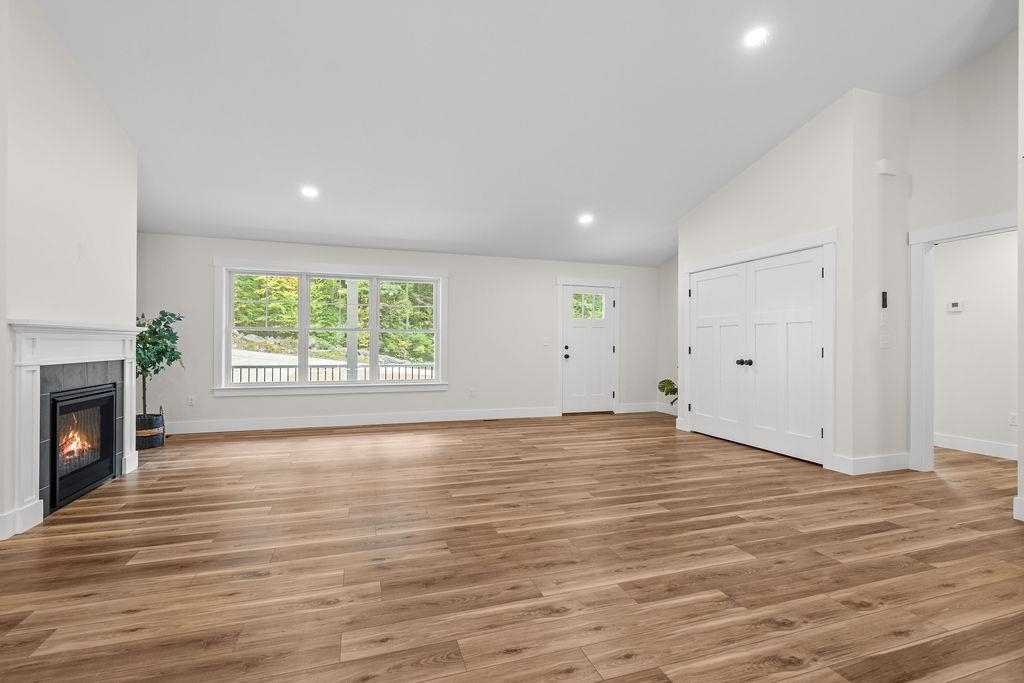 19 Deer Ridge Drive Property Photo 17