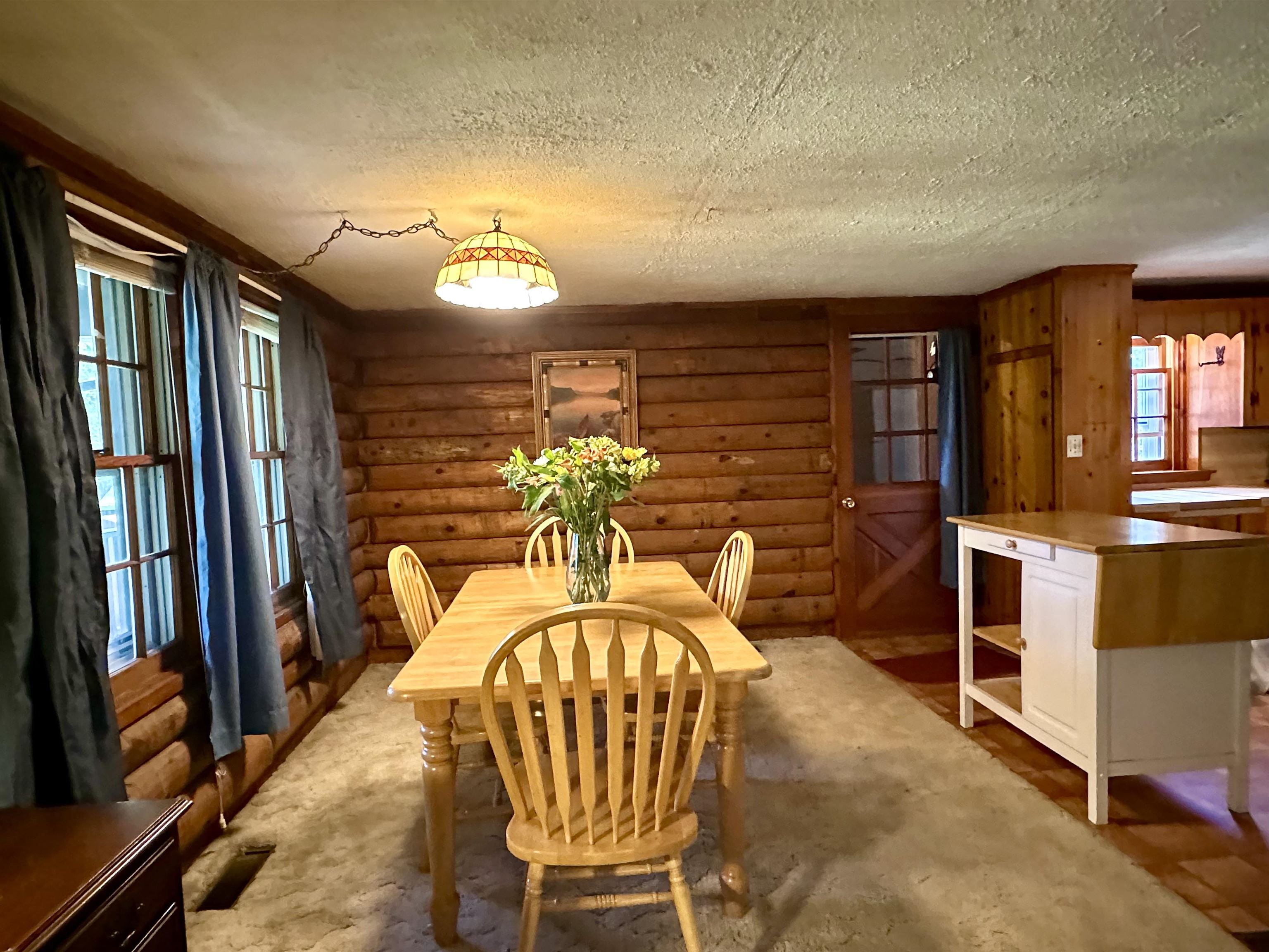 115 French Road E Property Photo 11