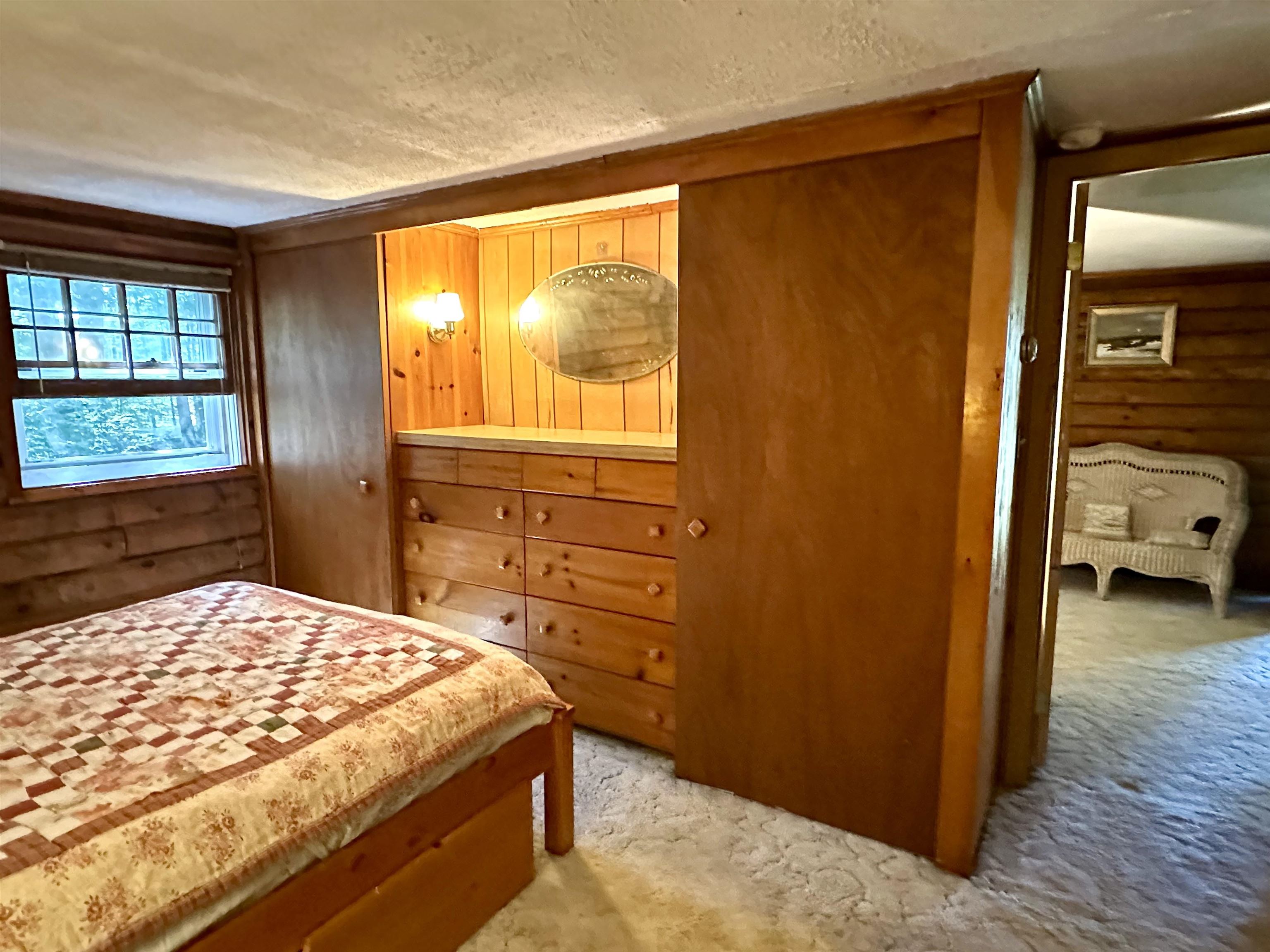 115 French Road E Property Photo 13