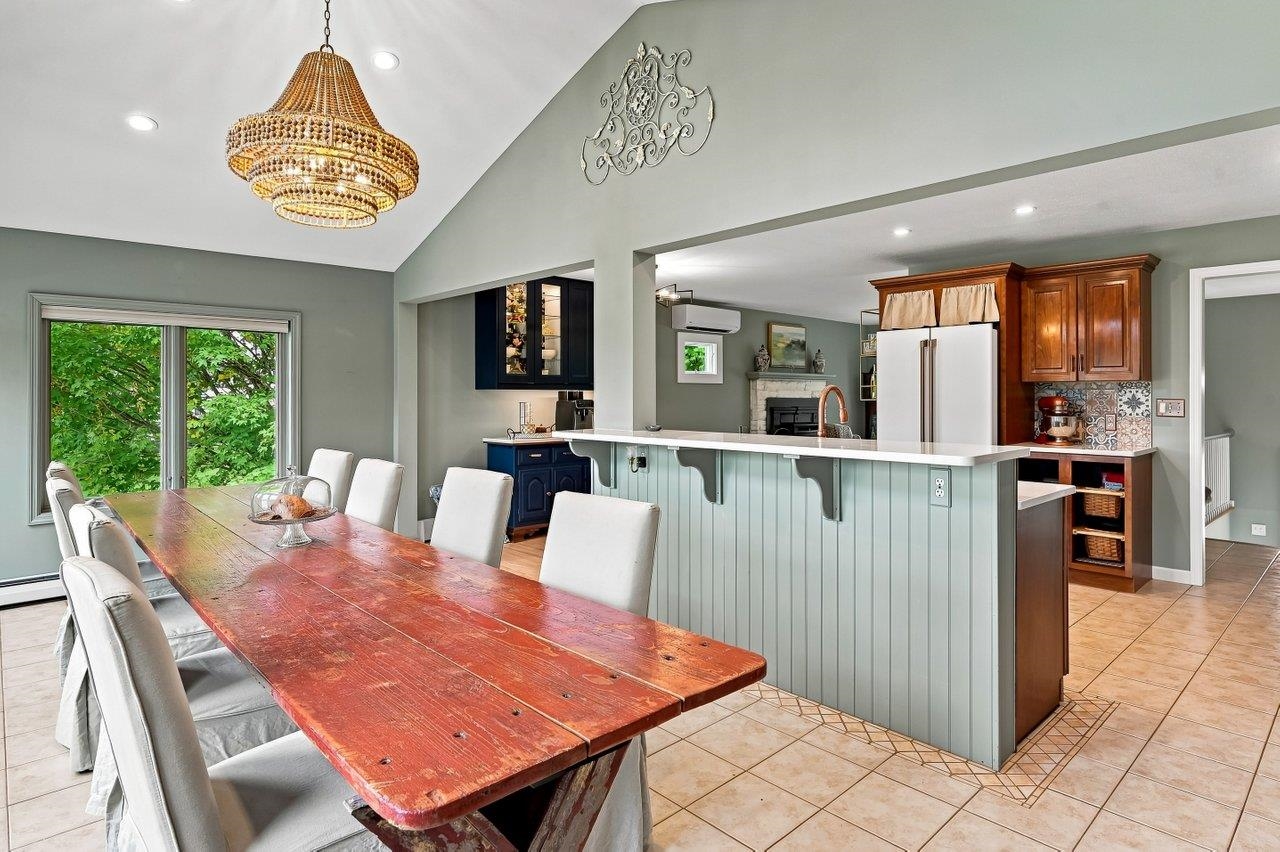 78 Rollins Road Property Photo 32