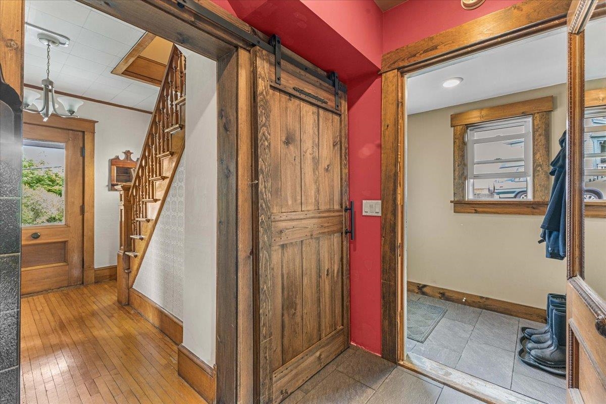 76 Upper Cherry Street Property Photo 11