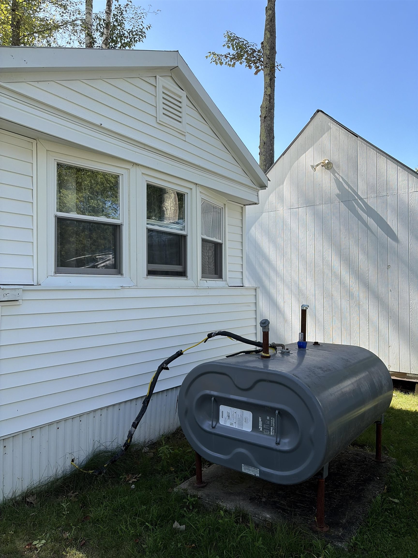 512 Canterbury Drive Property Photo 6