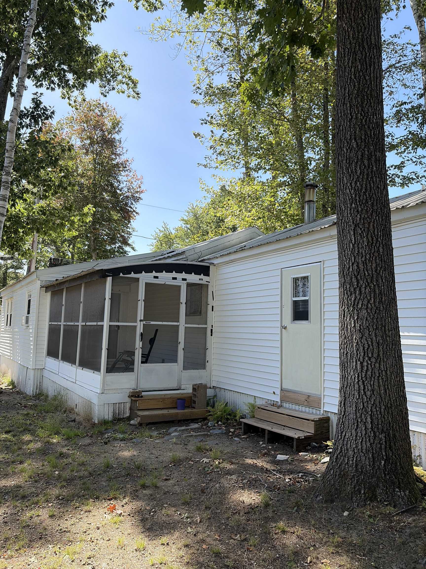 512 Canterbury Drive Property Photo 7