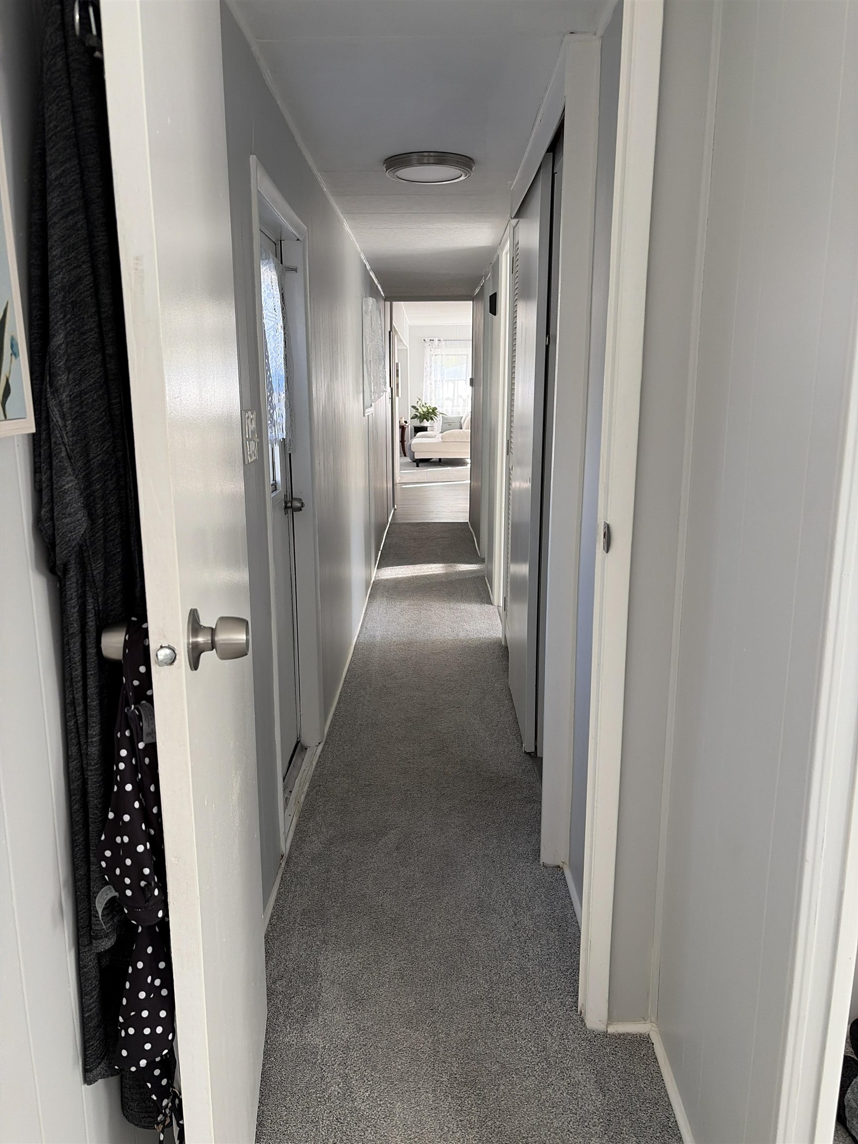 512 Canterbury Drive Property Photo 17
