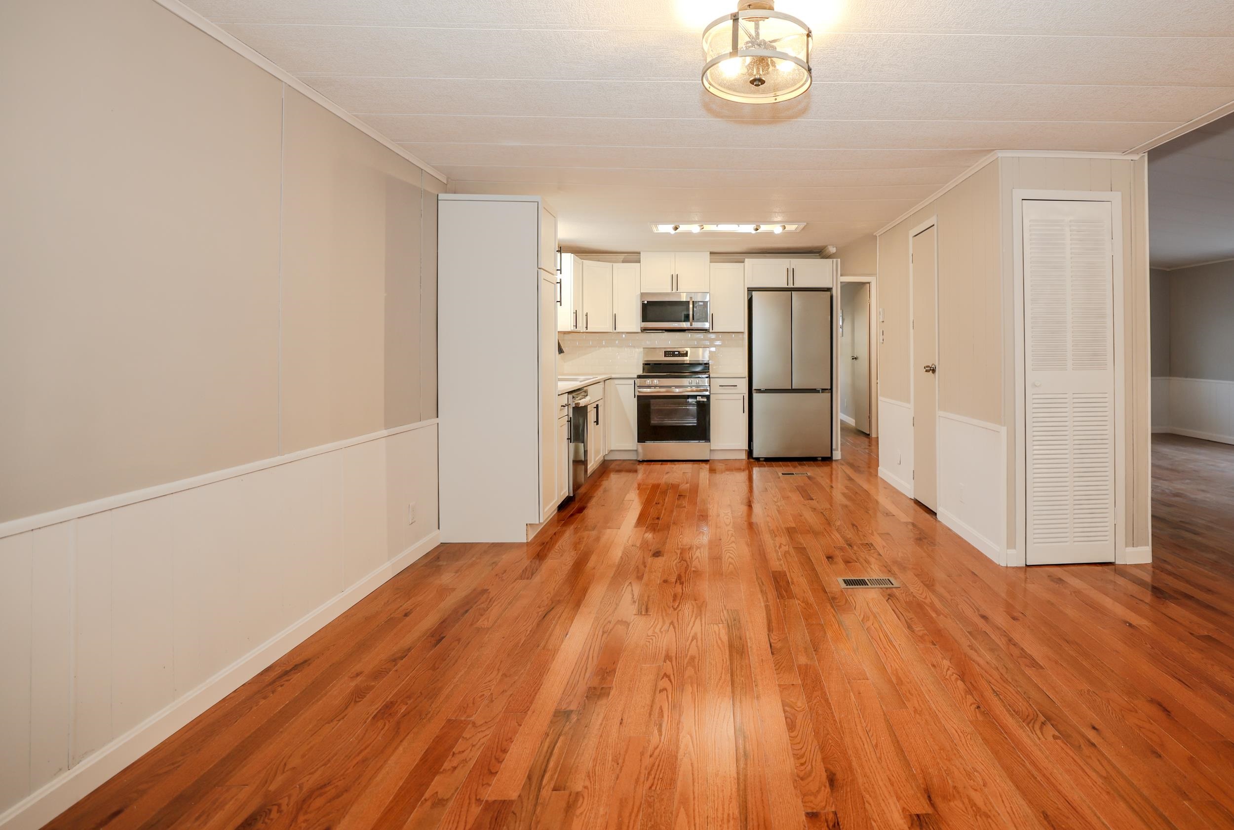 106 Donald Drive Property Photo 3