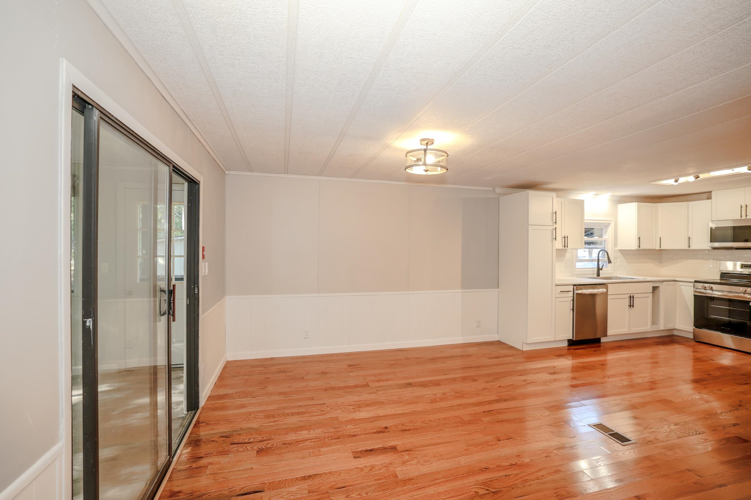 106 Donald Drive Property Photo 4