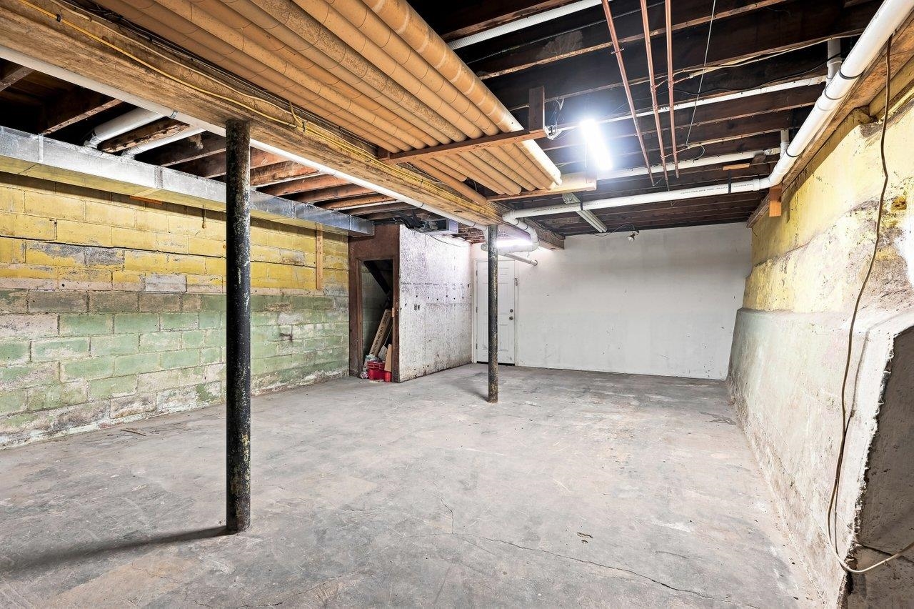 62 Market Street Property Photo 12