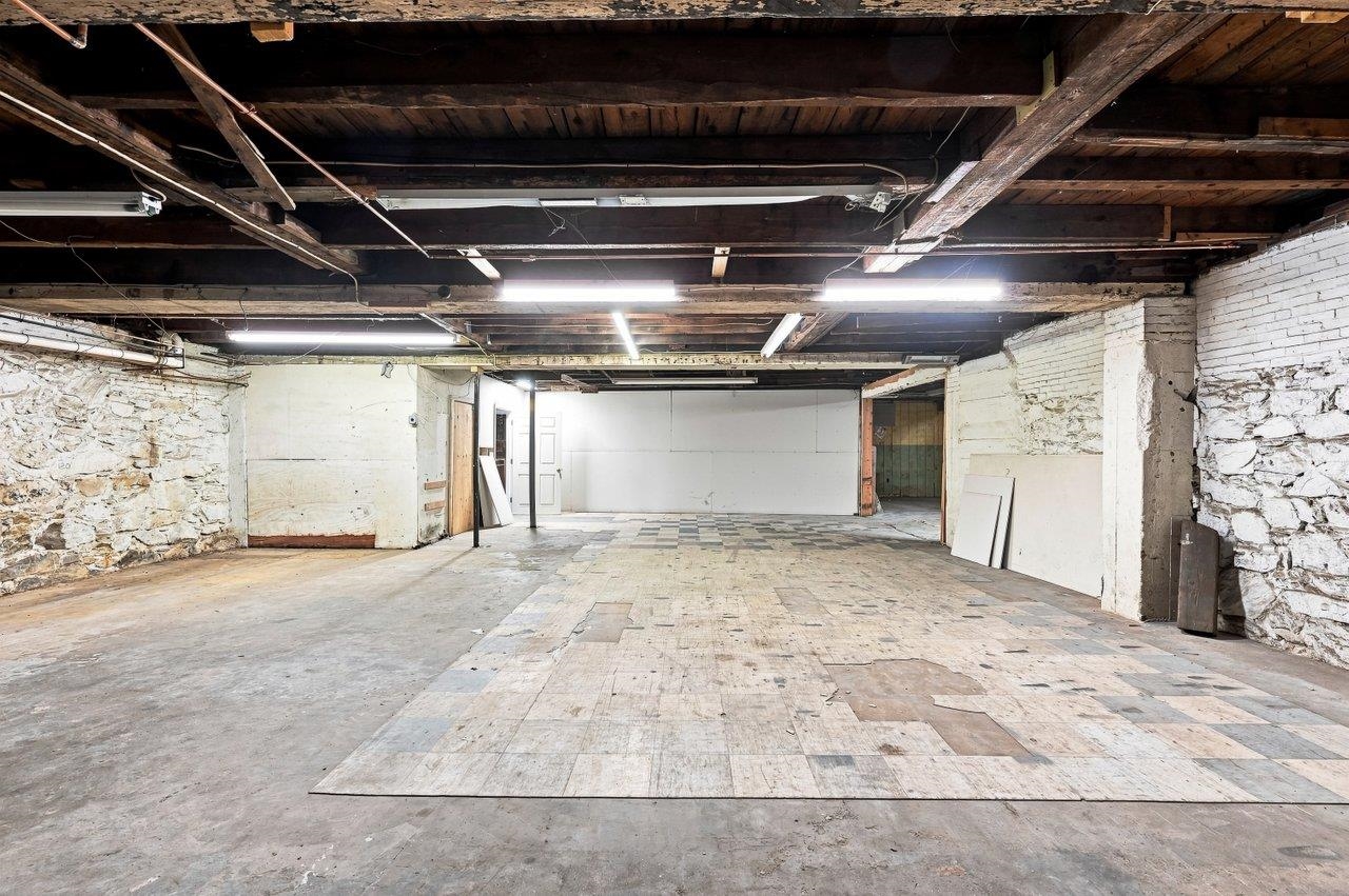 62 Market Street Property Photo 15