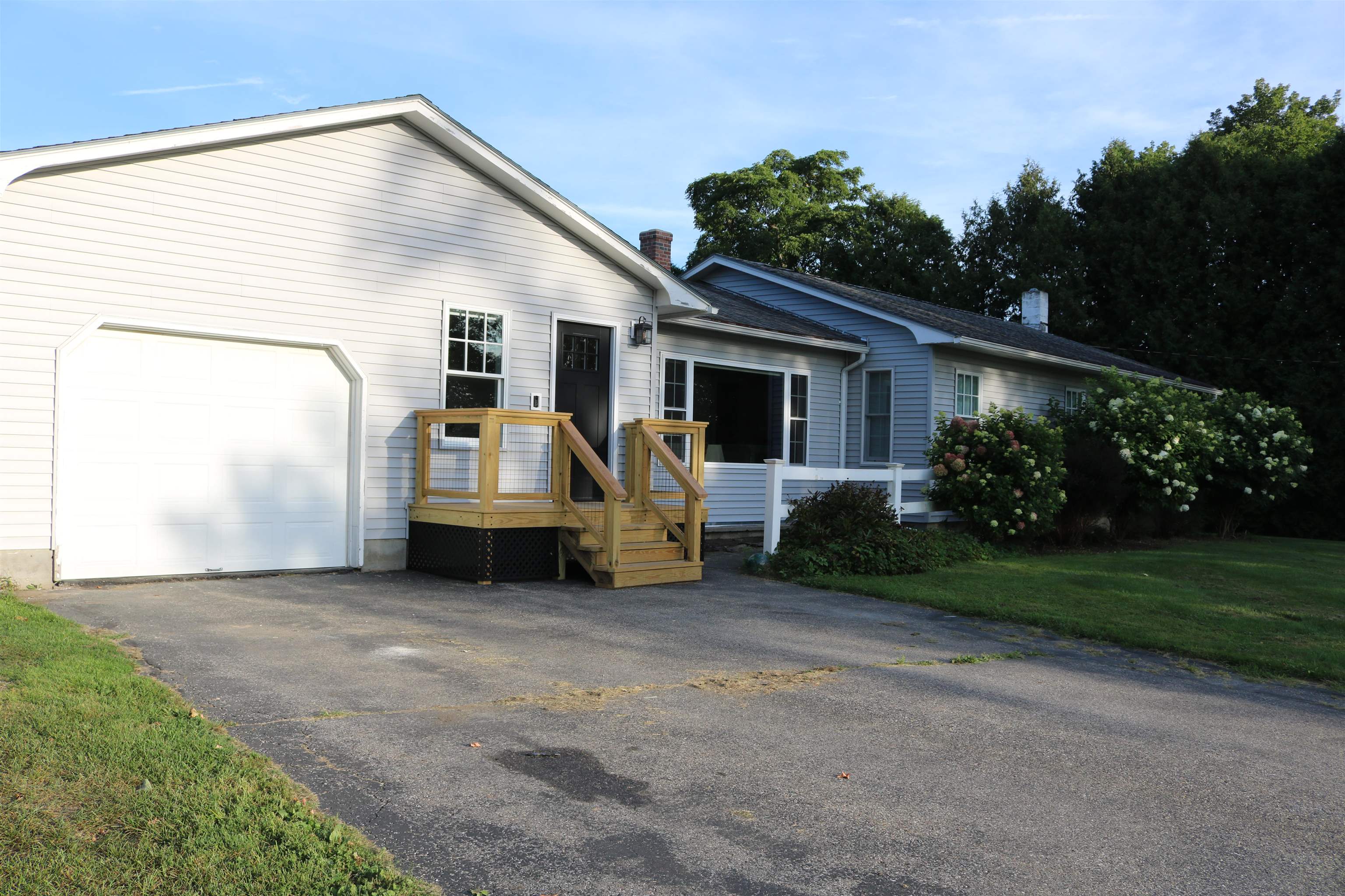 436 E Pittsford Road Property Photo 2