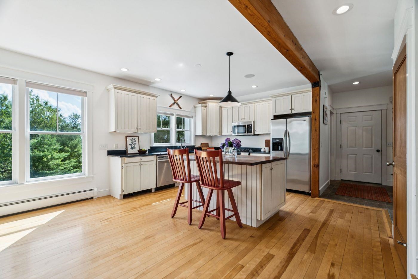 11 Kirkwood Lane Property Photo 6
