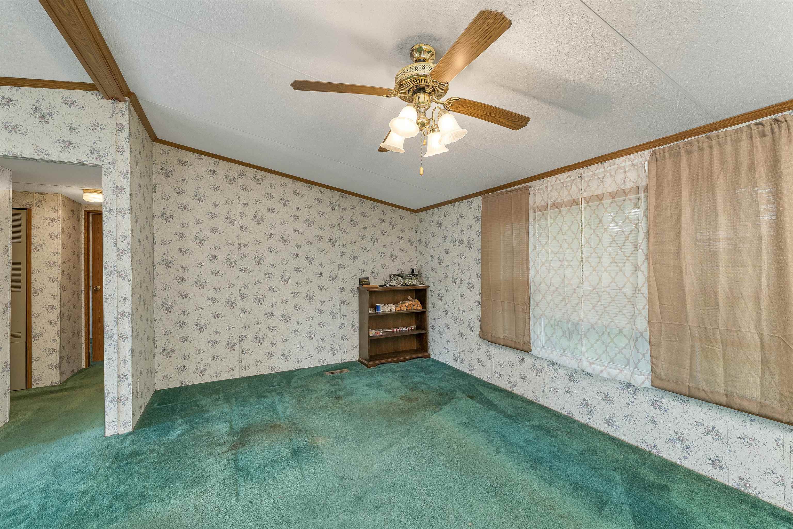 25 Hawthorne Road Property Photo 11