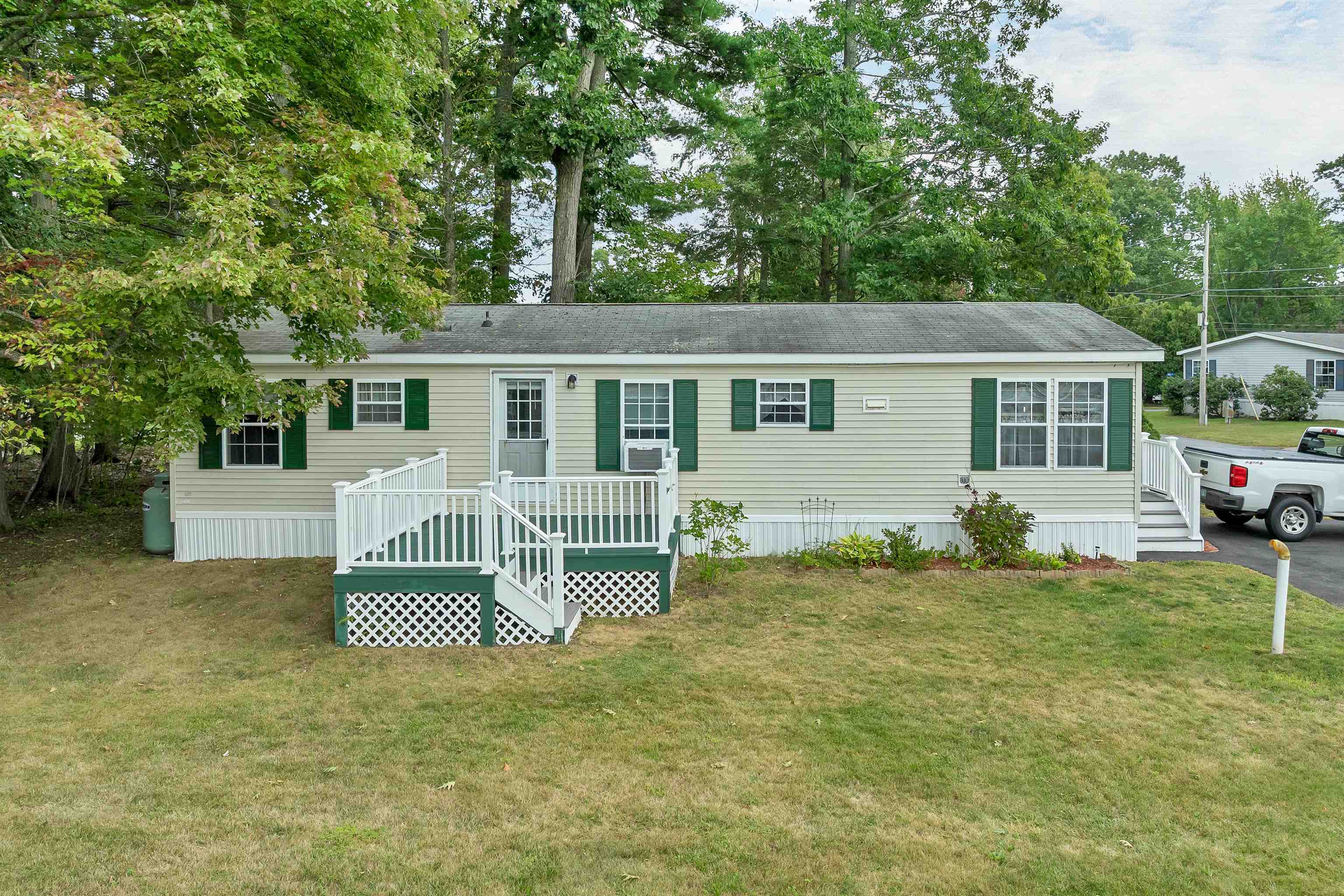 25 Hawthorne Road Property Photo 25