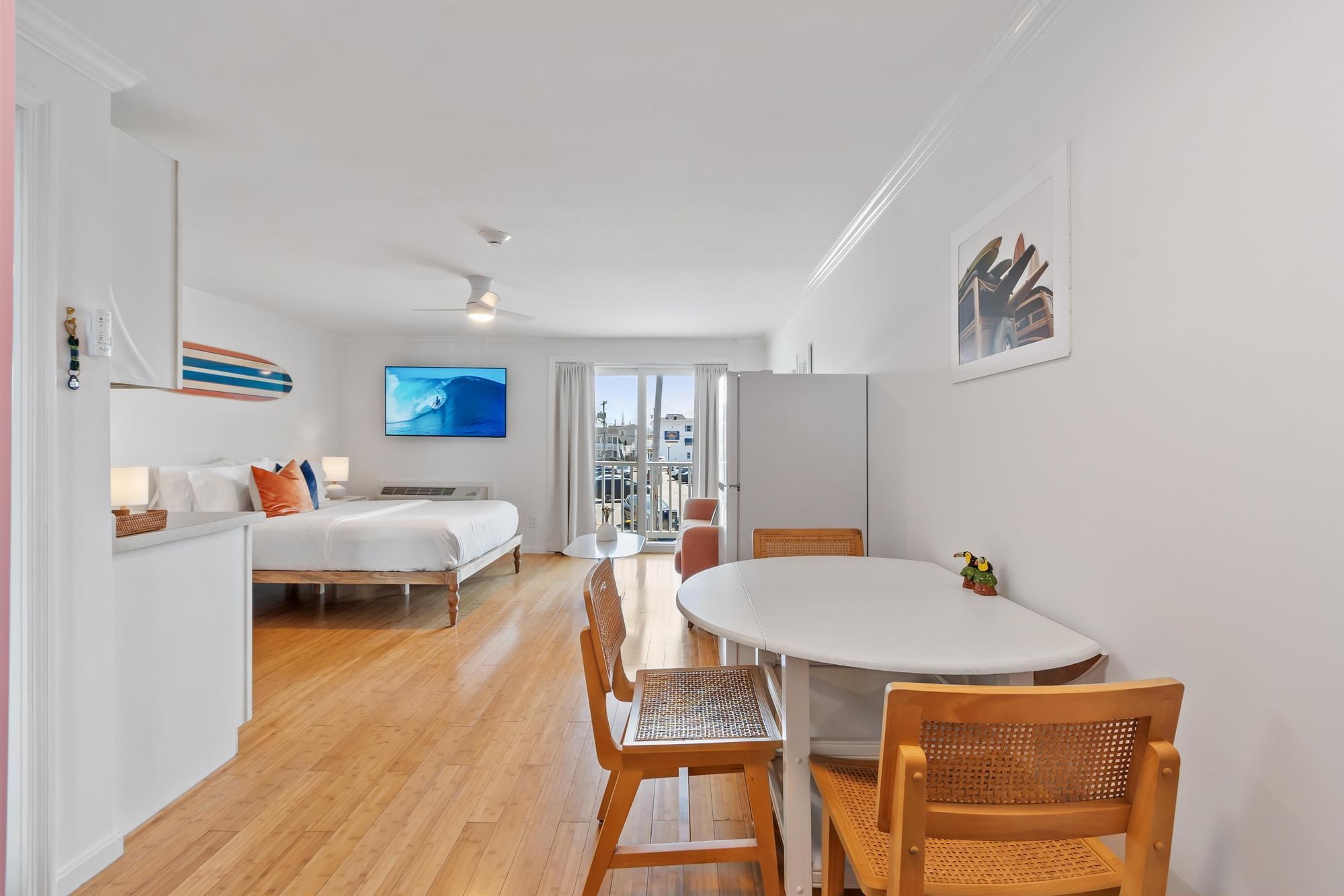 6 Ashworth Avenue Property Photo 9