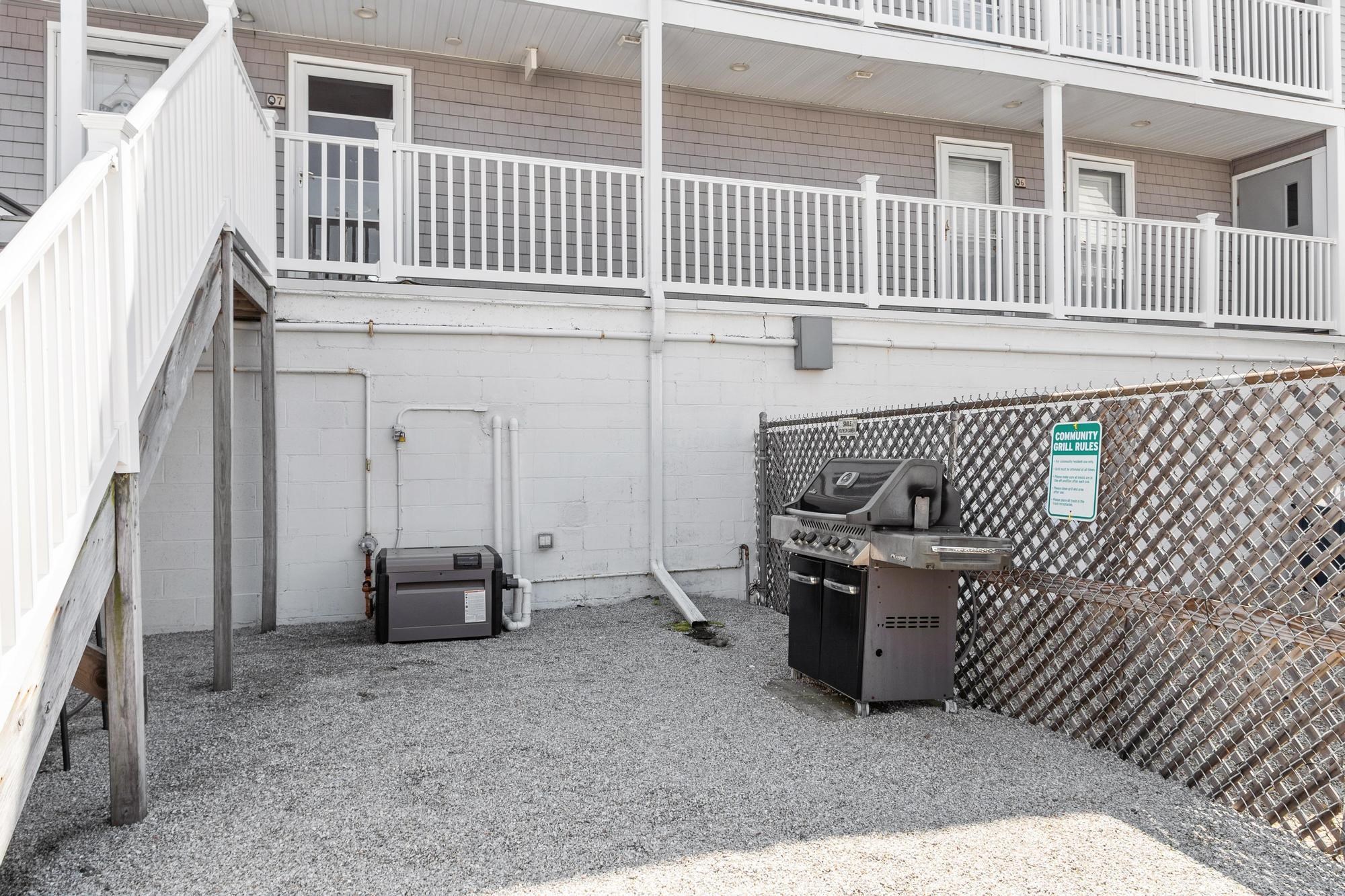 6 Ashworth Avenue Property Photo 45