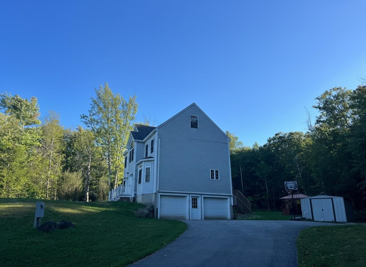 79 Coachman Drive Property Photo 3