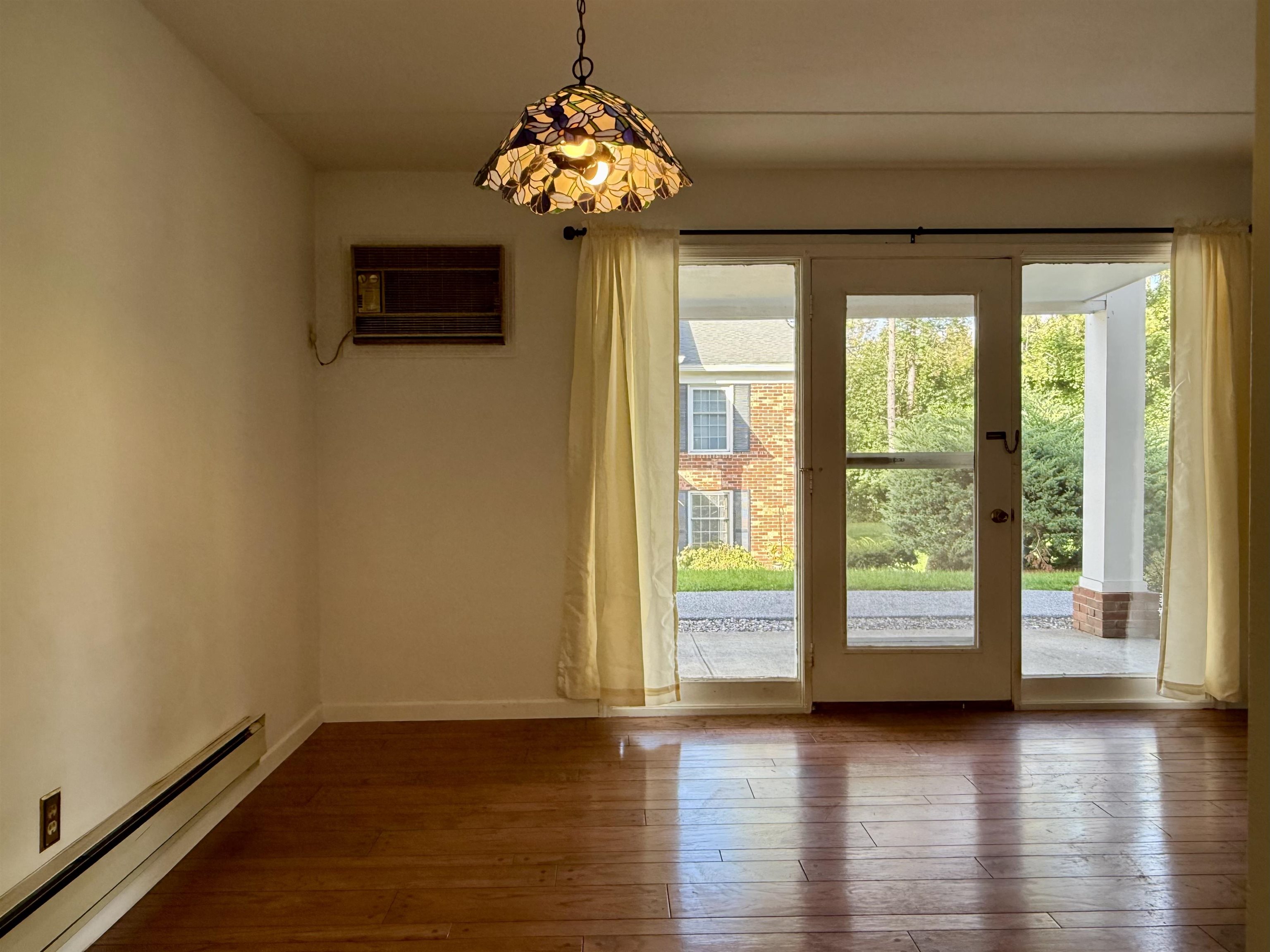 100 Kennedy Drive Property Photo 10