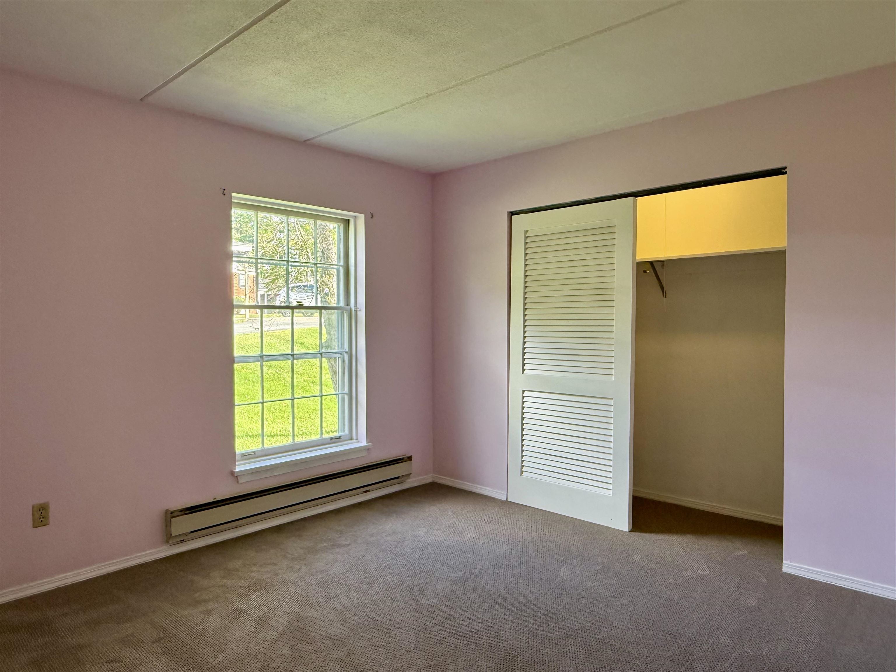 100 Kennedy Drive Property Photo 24