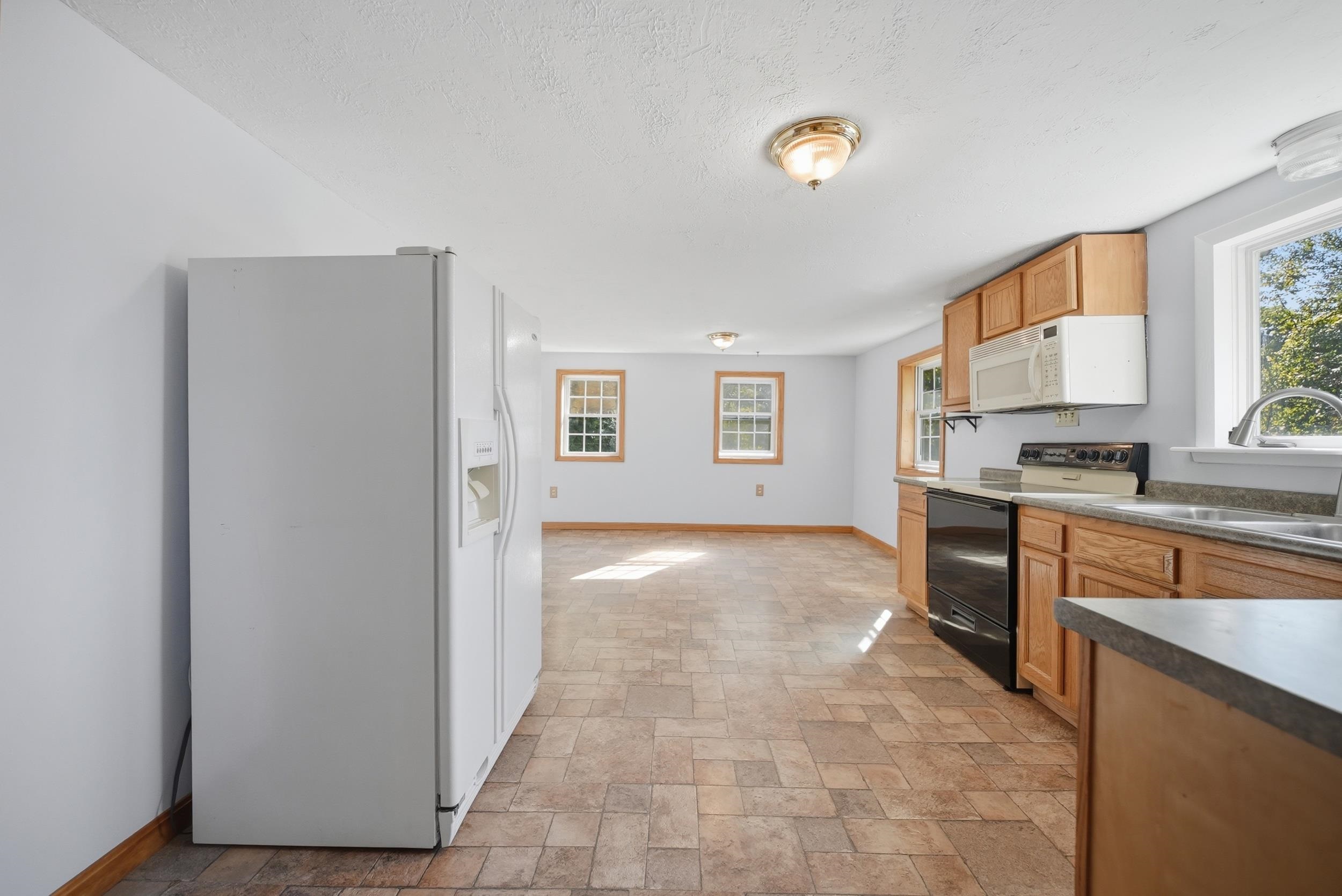 9 Zapora Drive Property Photo 17