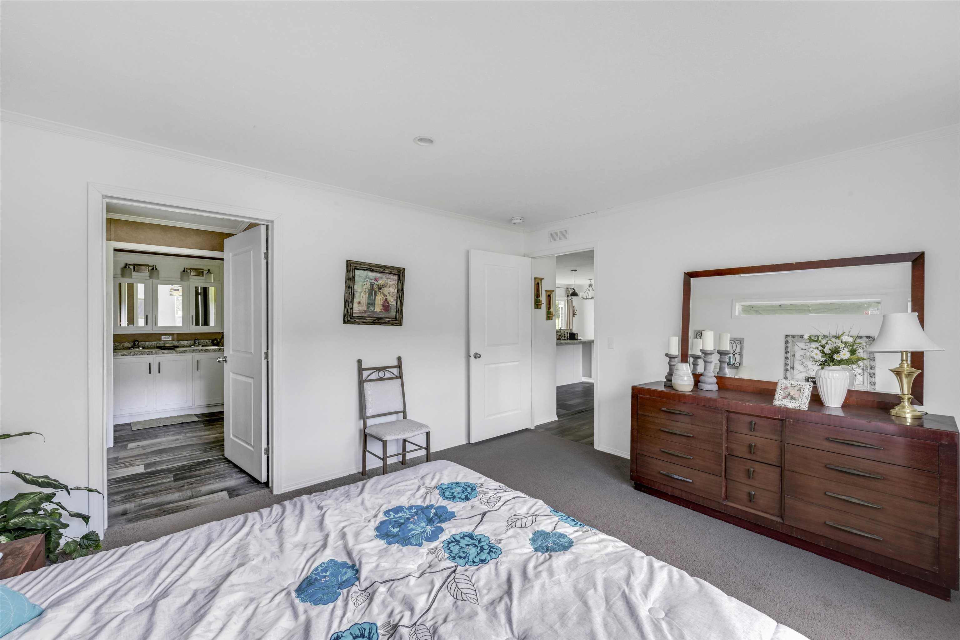 700 Blue Star Highway Property Photo 8
