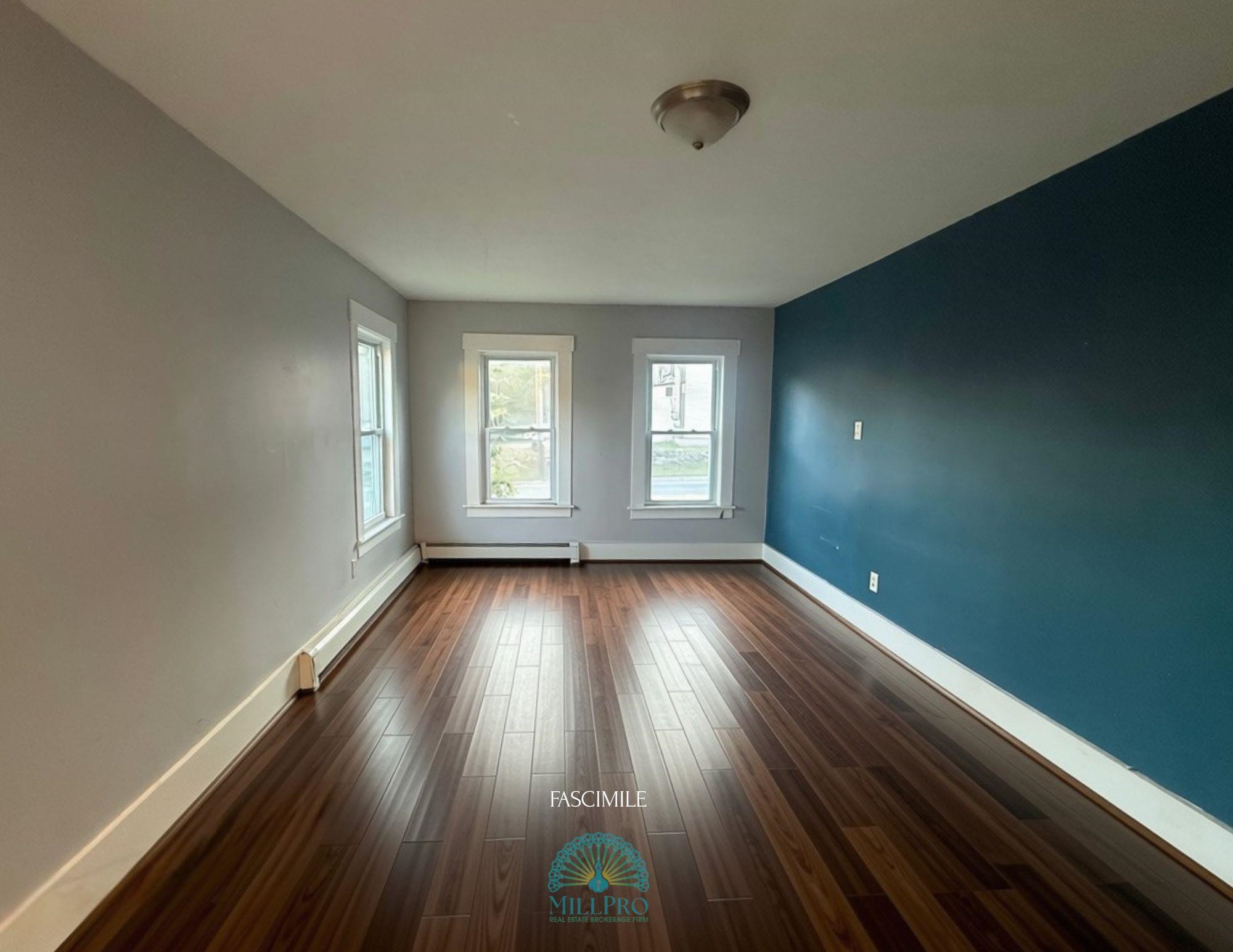 380 Lake Street Property Photo 1
