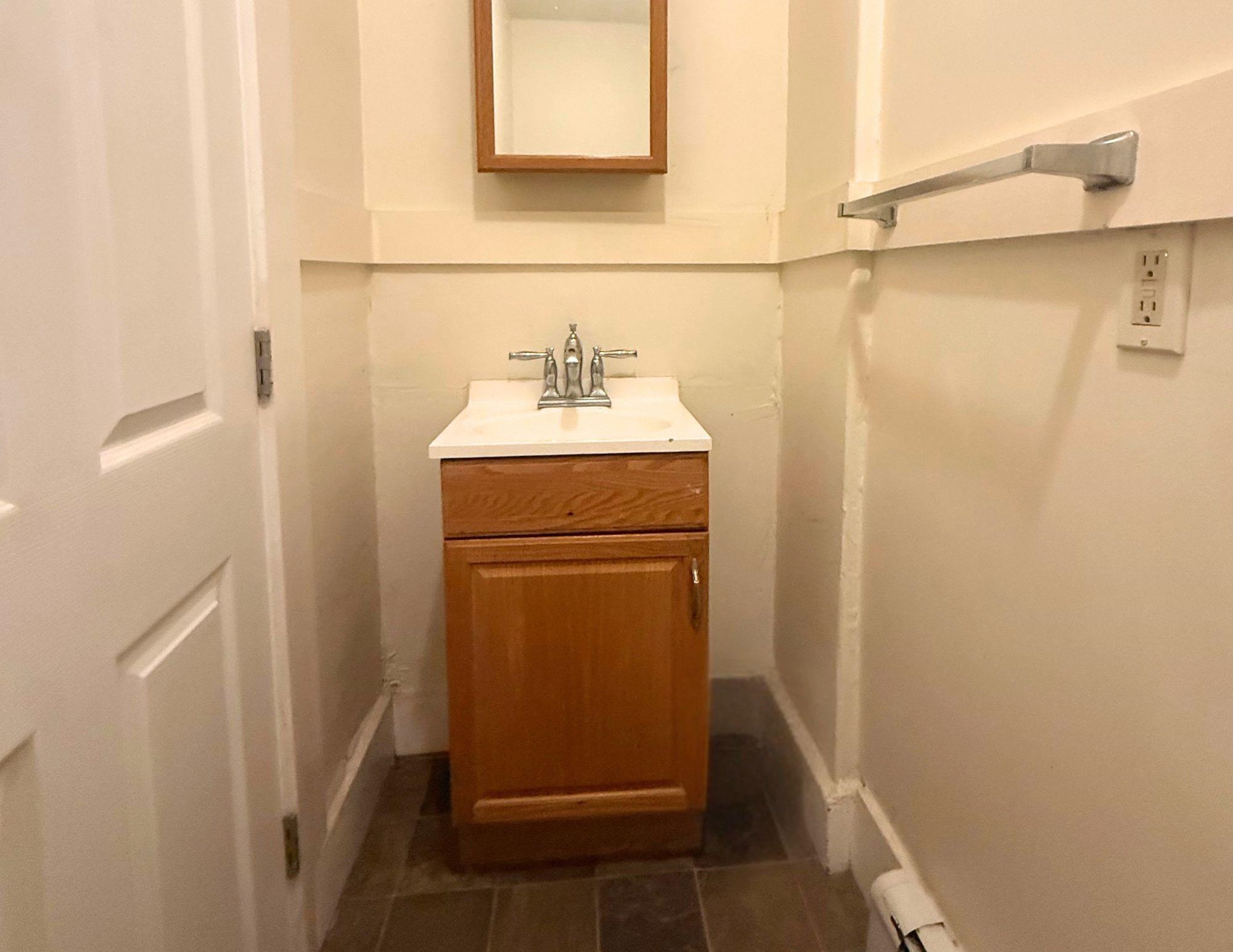 380 Lake Street Property Photo 6
