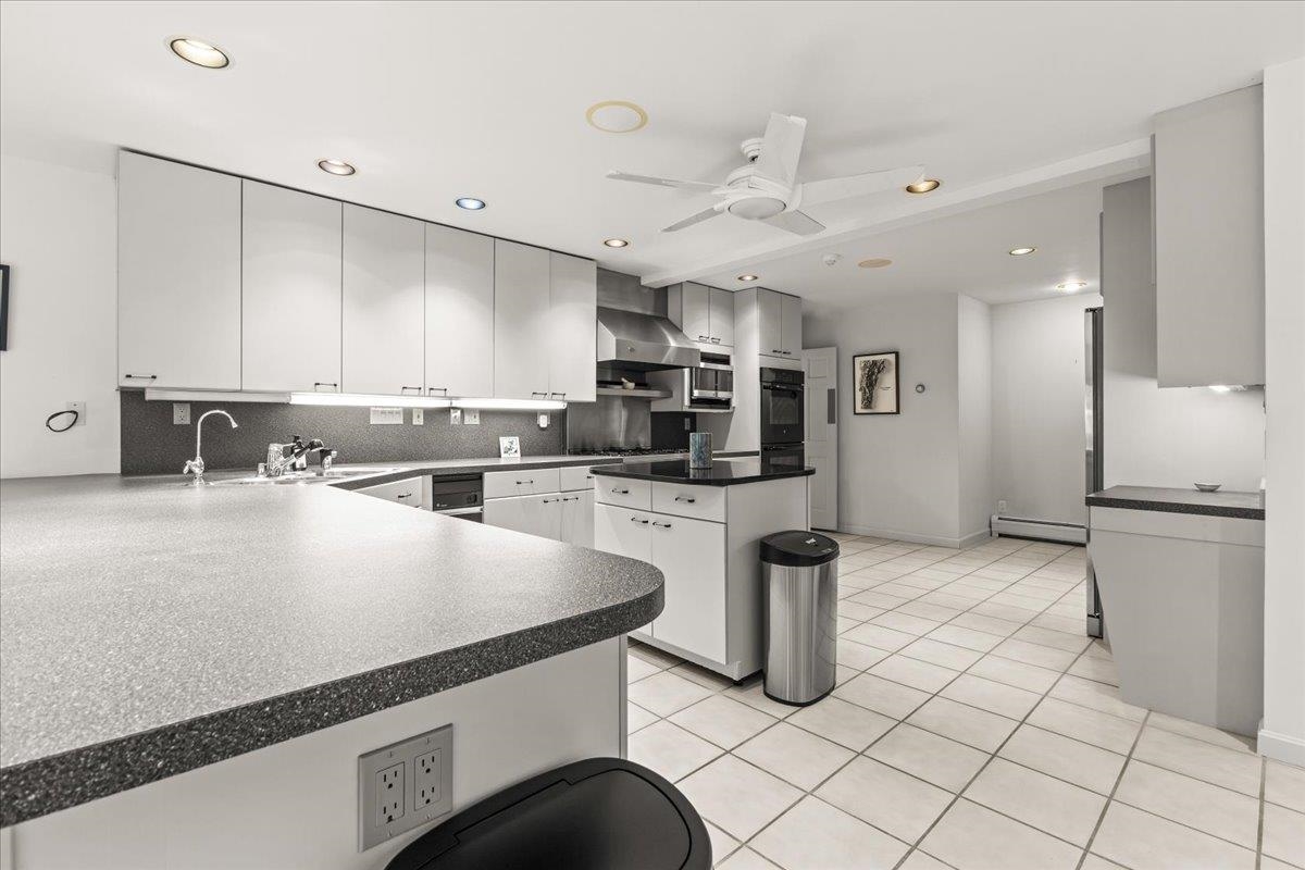 48 Hollow View Road Property Photo 12