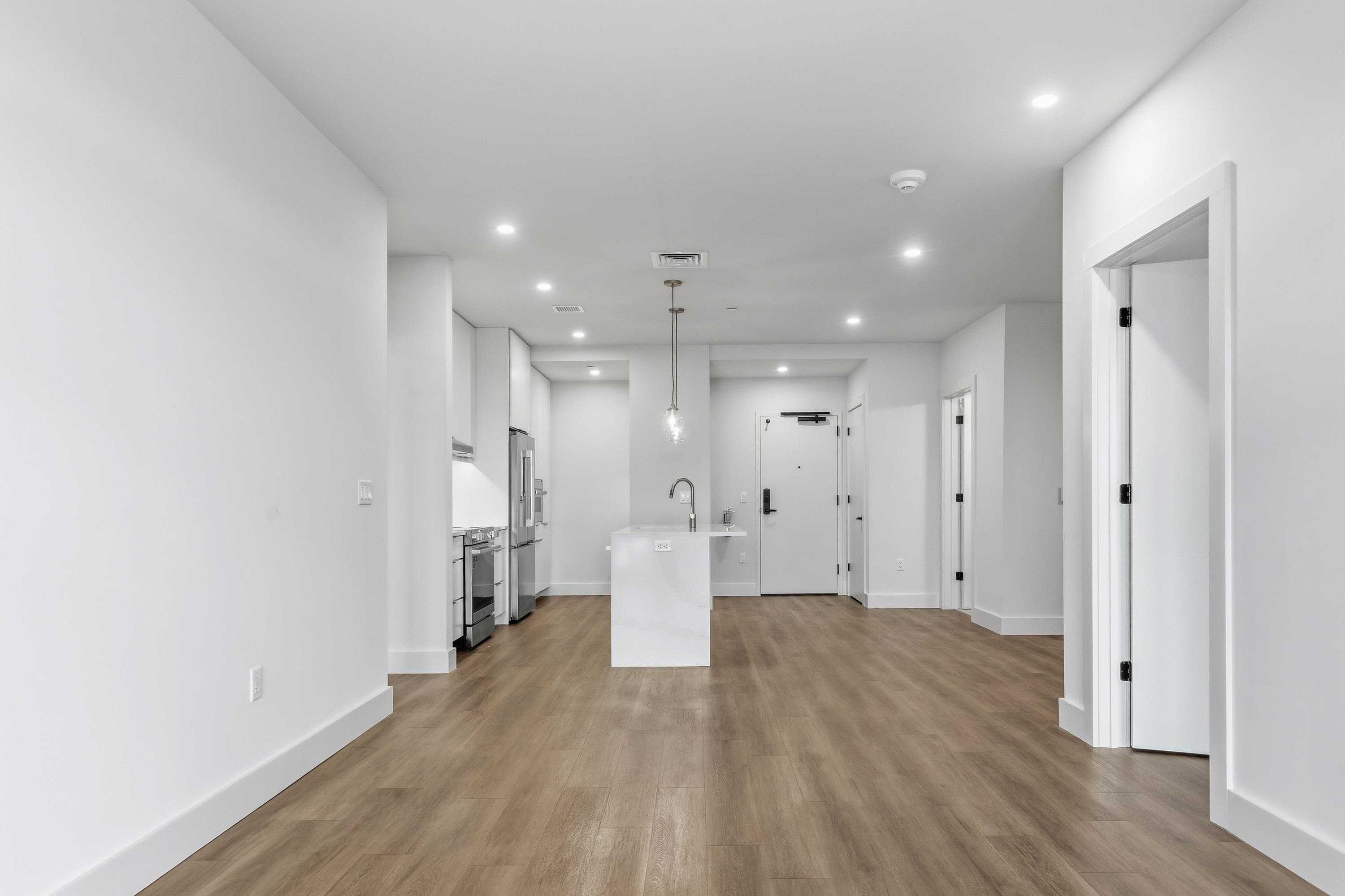 125 Cambrian Way Property Photo 2
