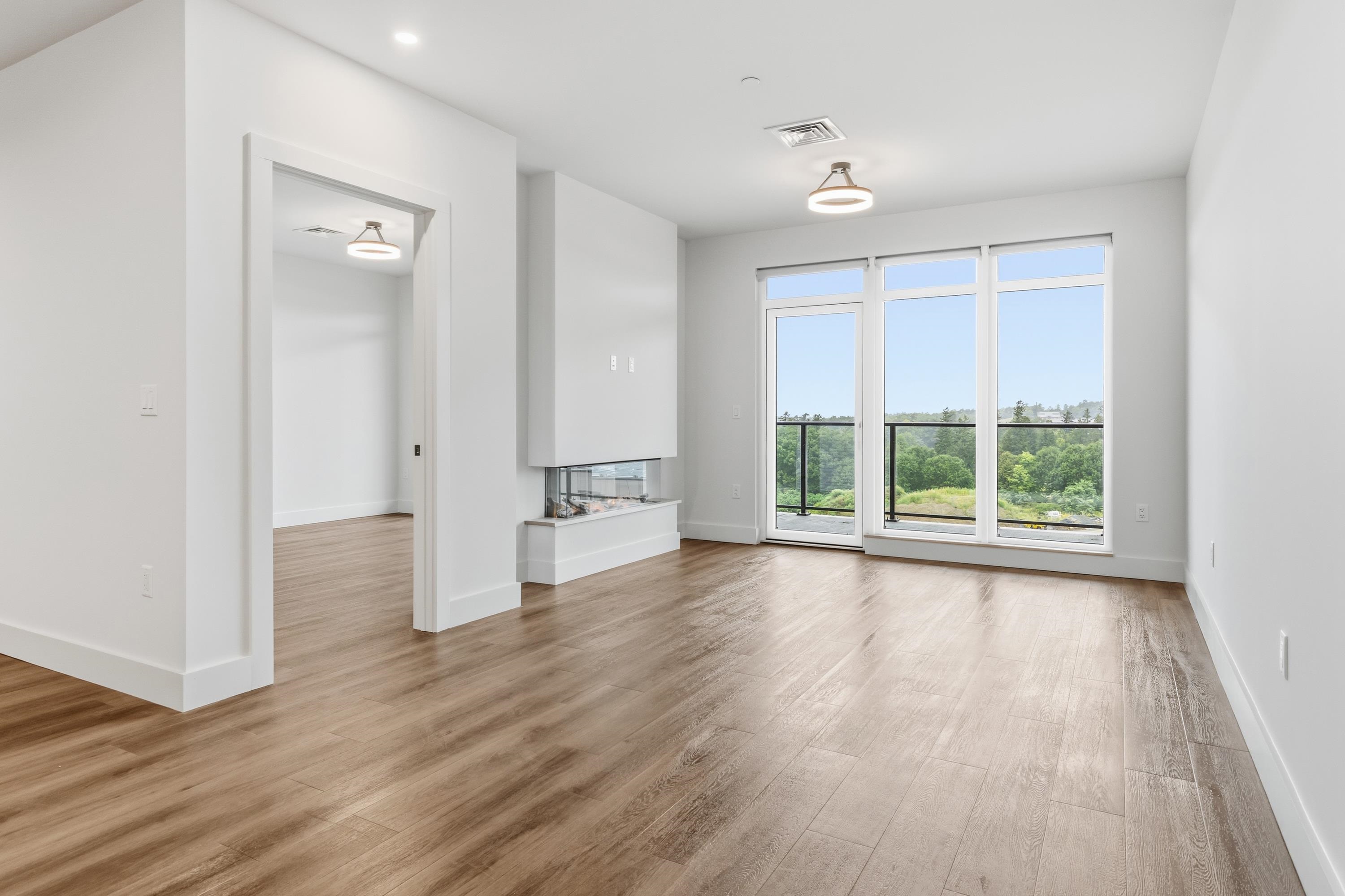 125 Cambrian Way Property Photo 3