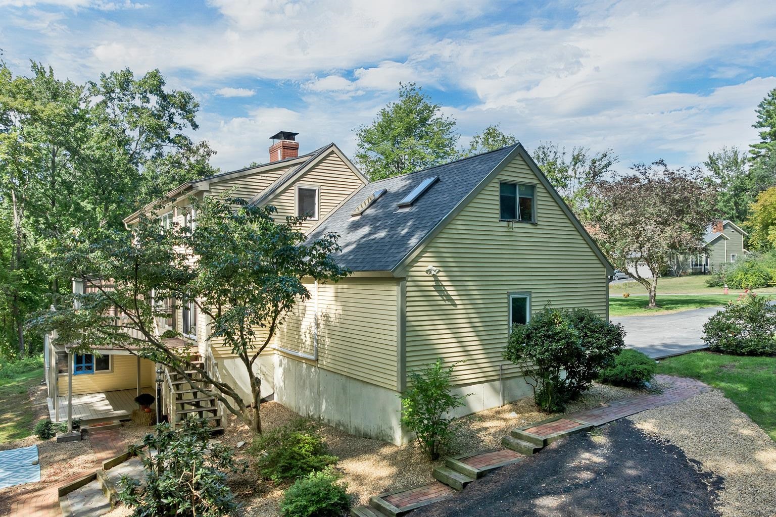 7 Virginia Court Property Photo 4