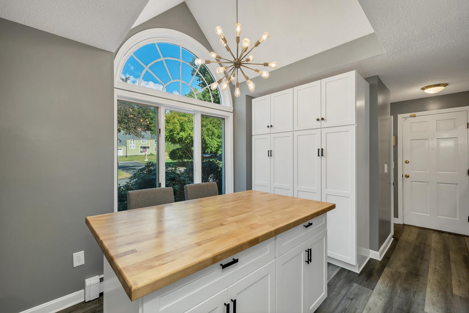 7 Virginia Court Property Photo 21