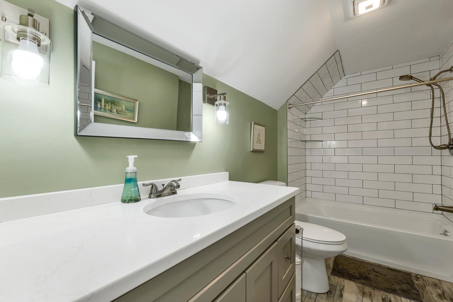 7 Virginia Court Property Photo 38