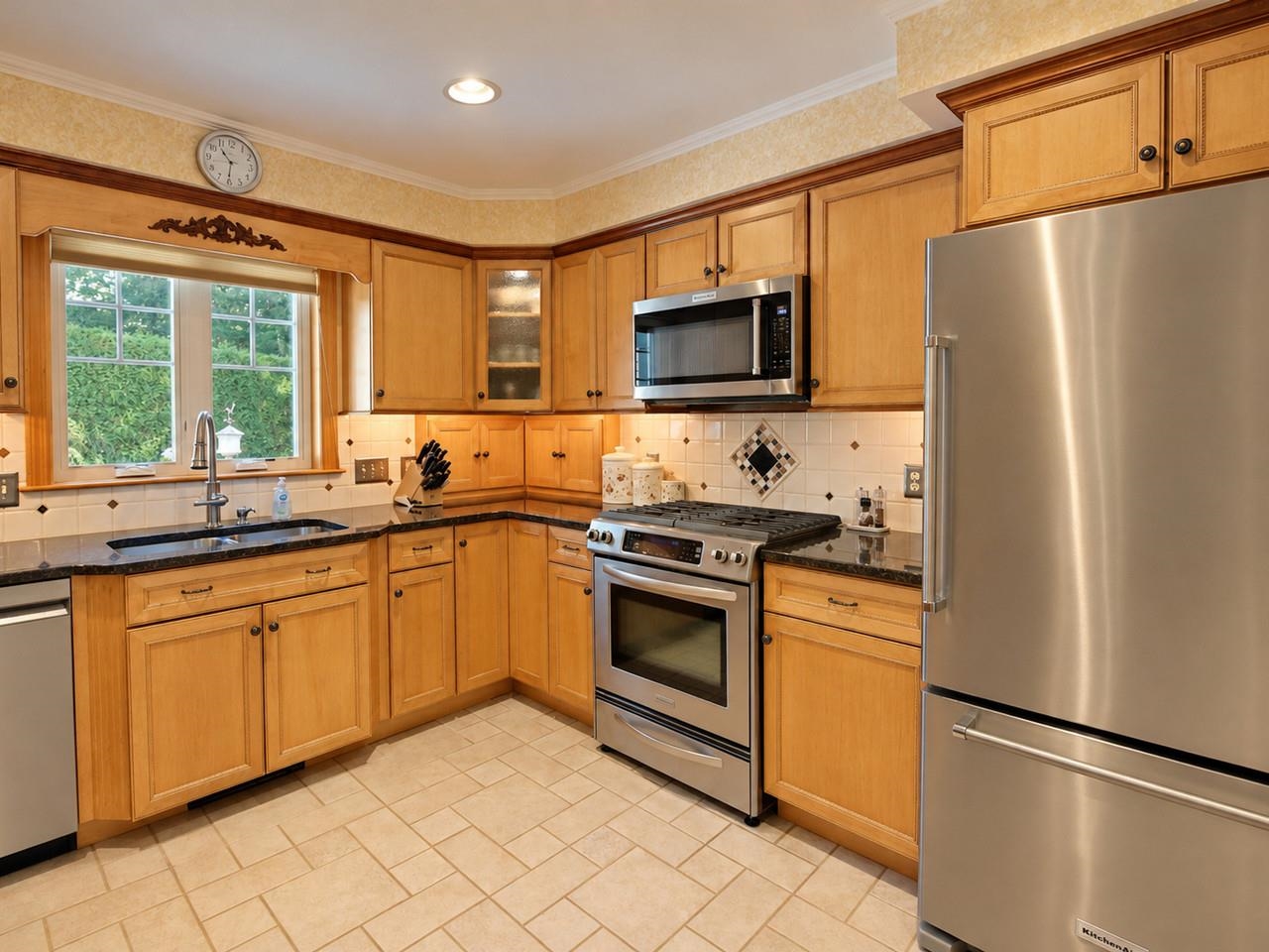10 Mason Drive Property Photo 6