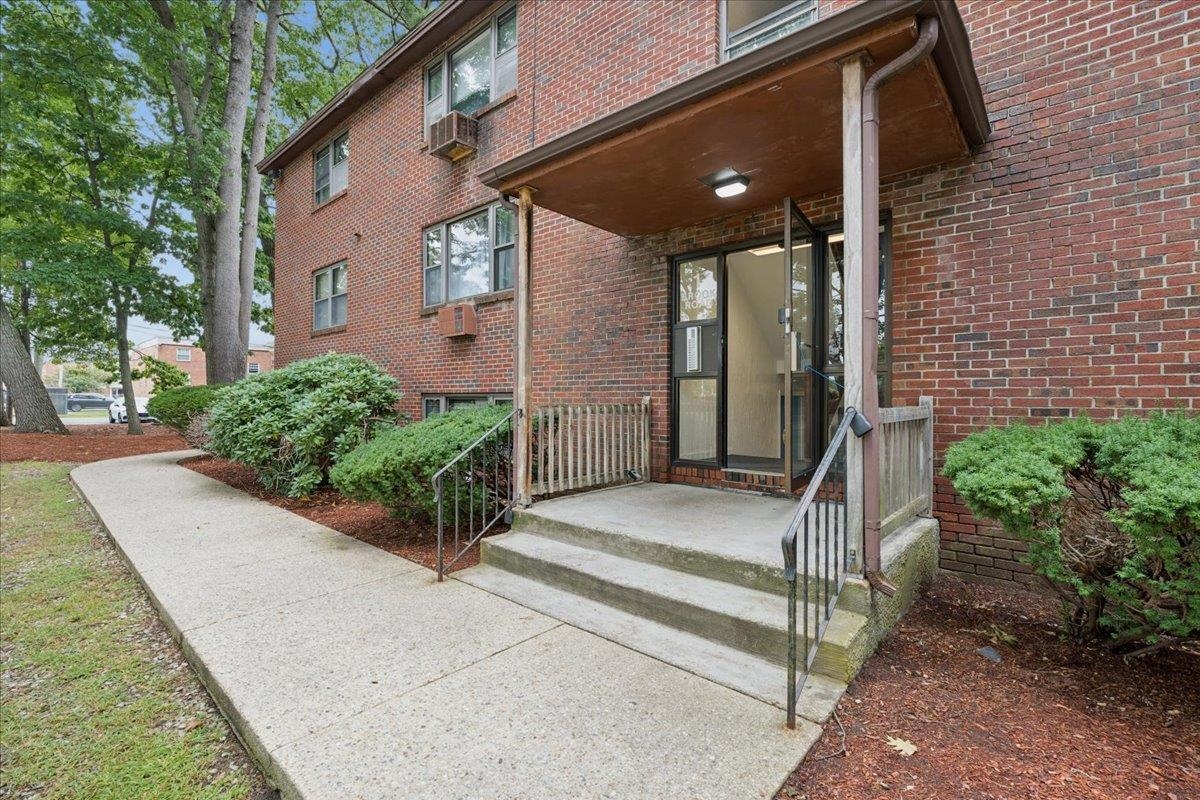 1 Brook Road Property Photo 29