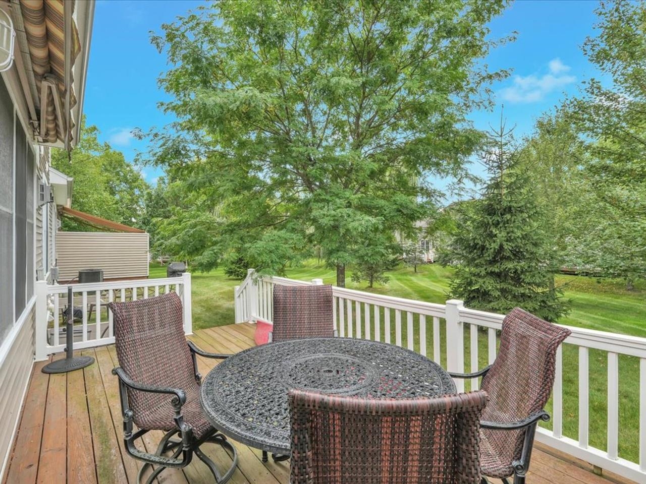 16 Aspen Circle Property Photo 6