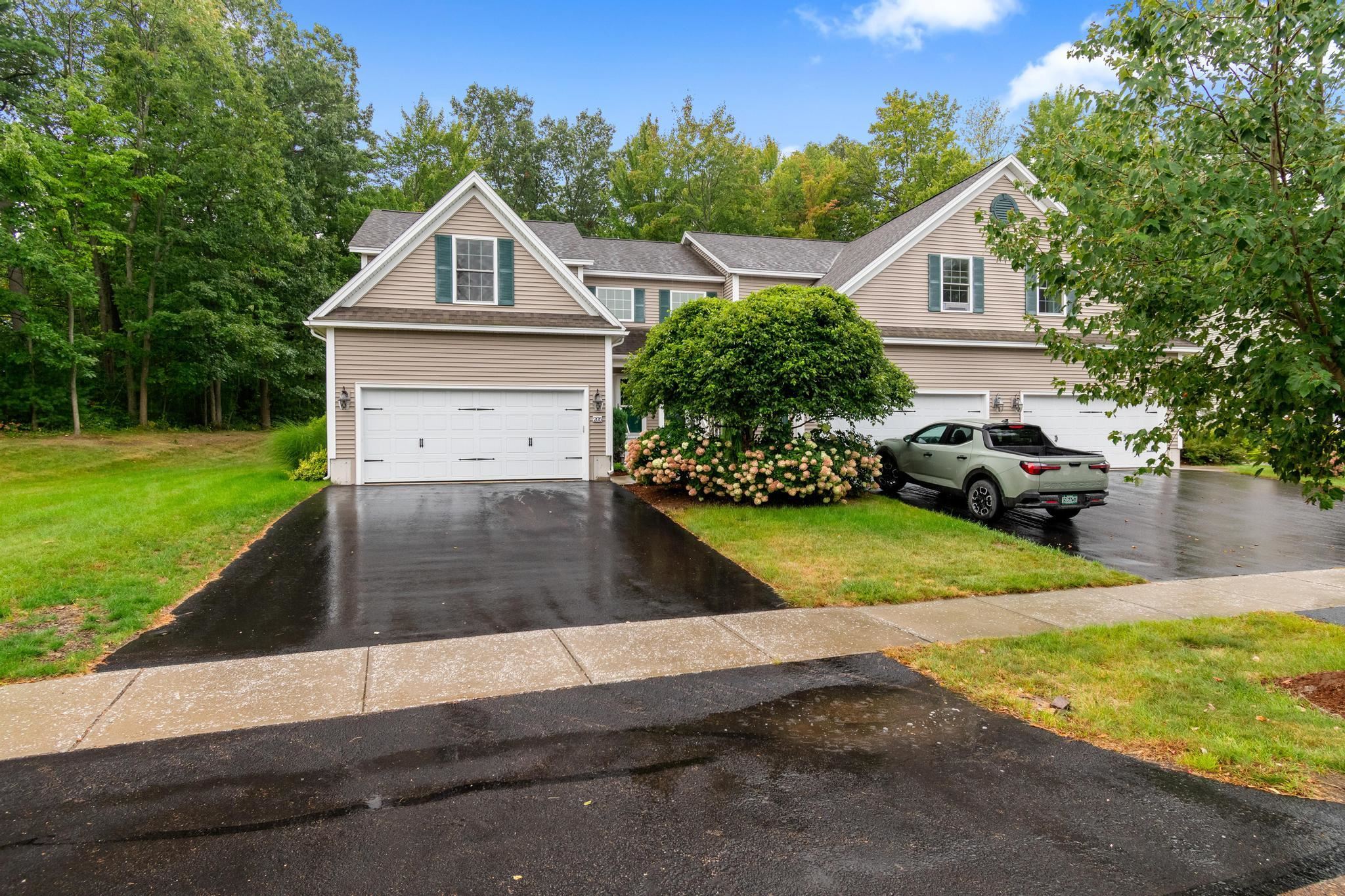 205 Fox Run Property Photo 2