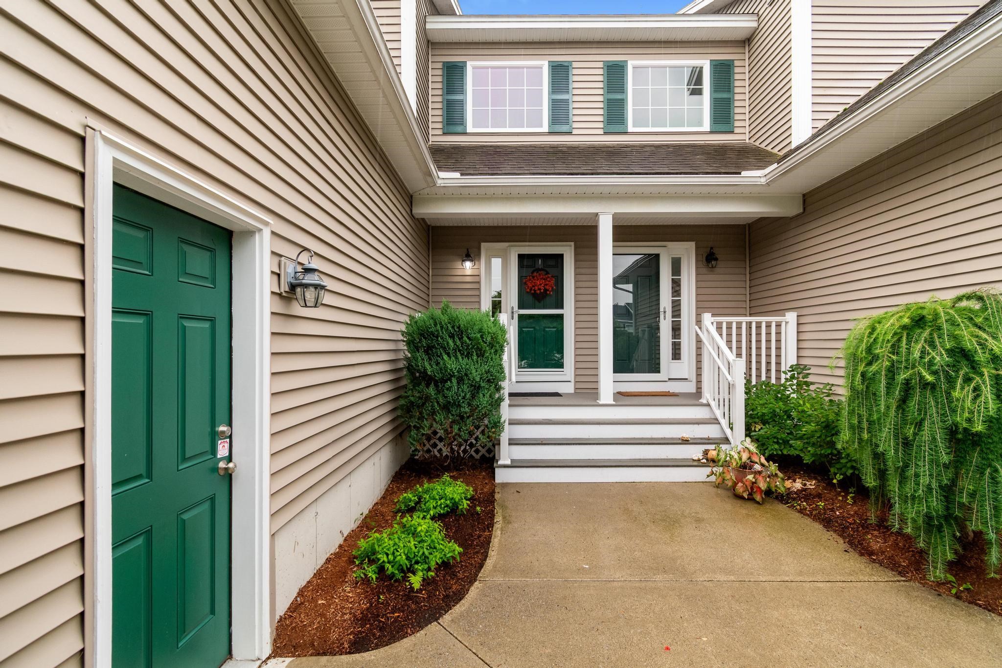 205 Fox Run Property Photo 6