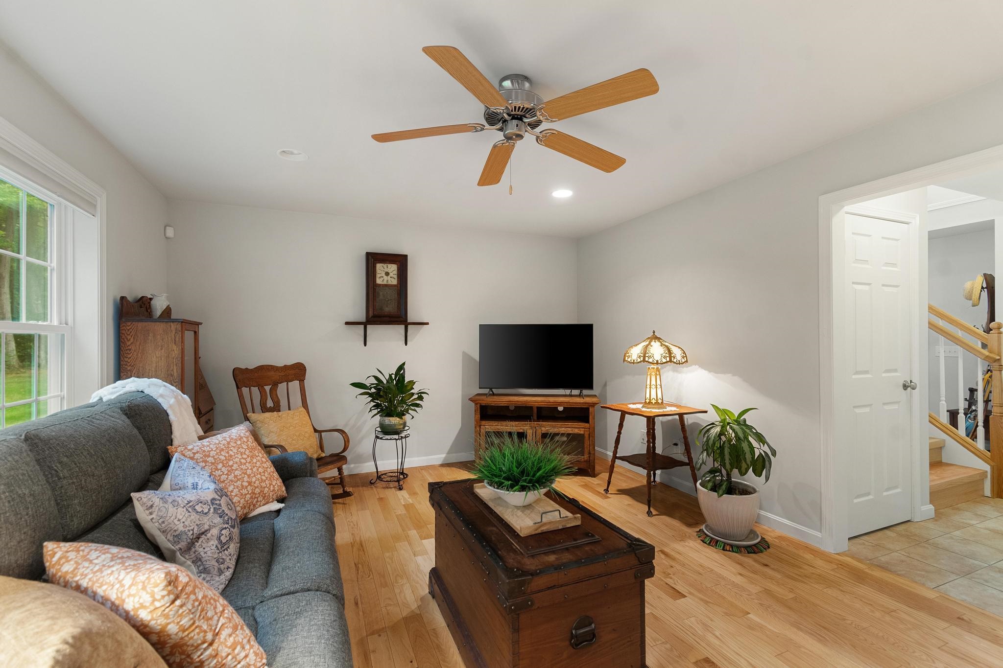 205 Fox Run Property Photo 13