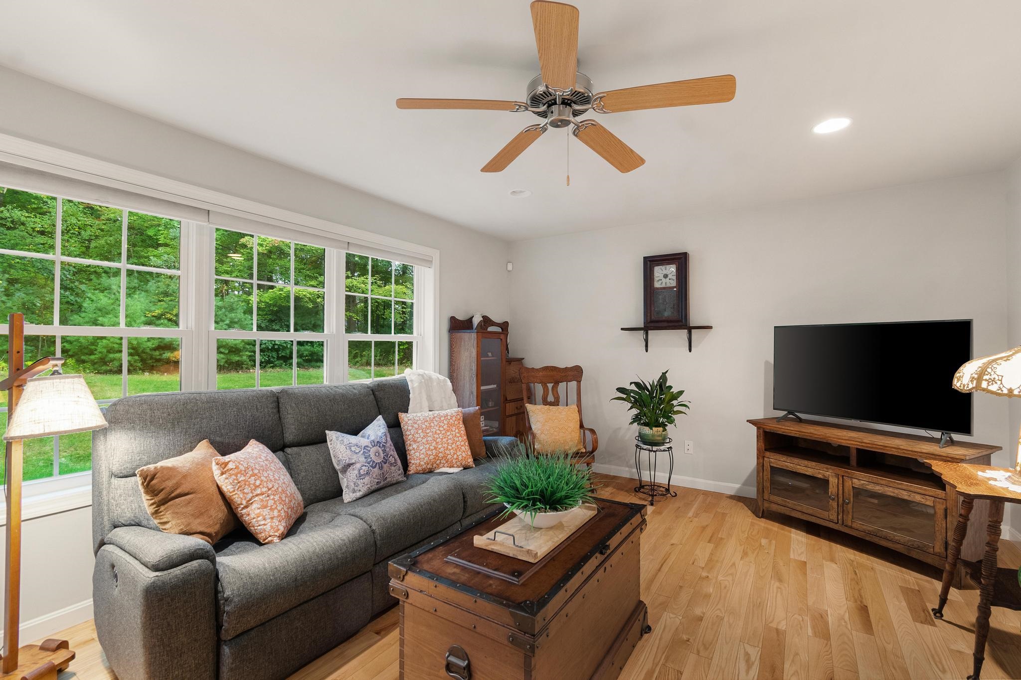 205 Fox Run Property Photo 14