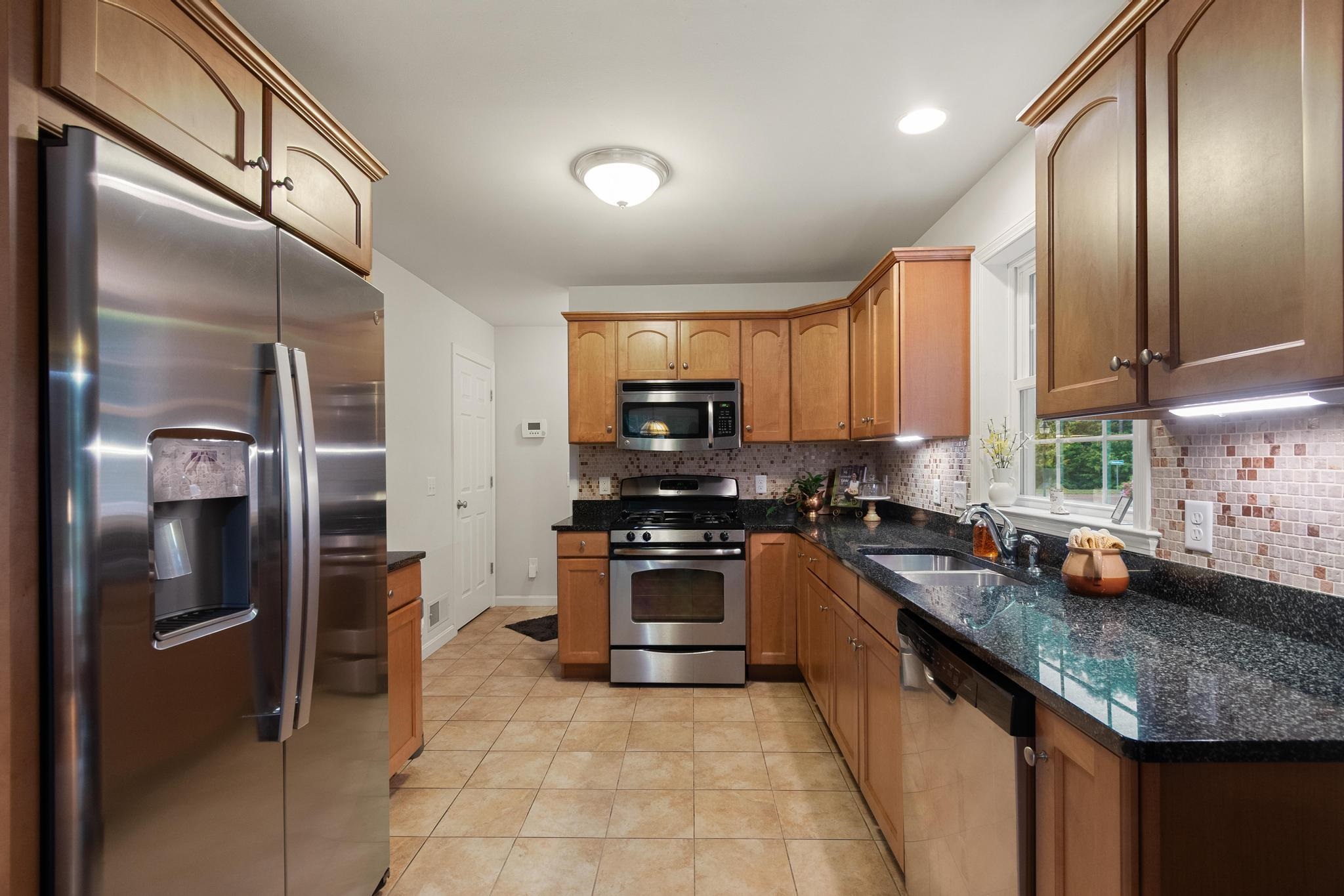 205 Fox Run Property Photo 22