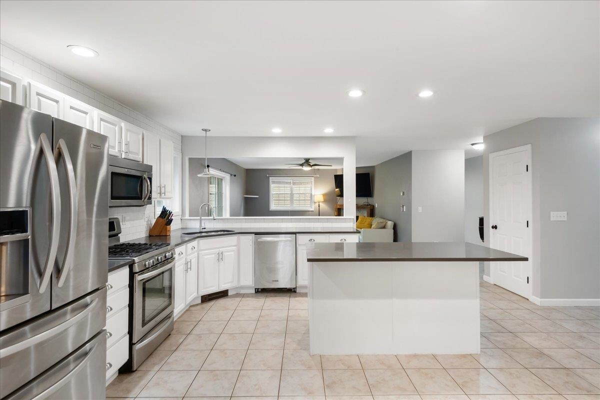 17 Bower Street Property Photo 7