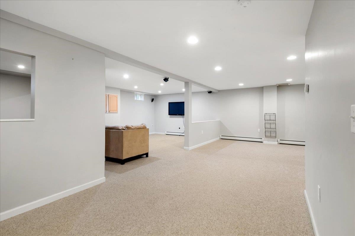 17 Bower Street Property Photo 43