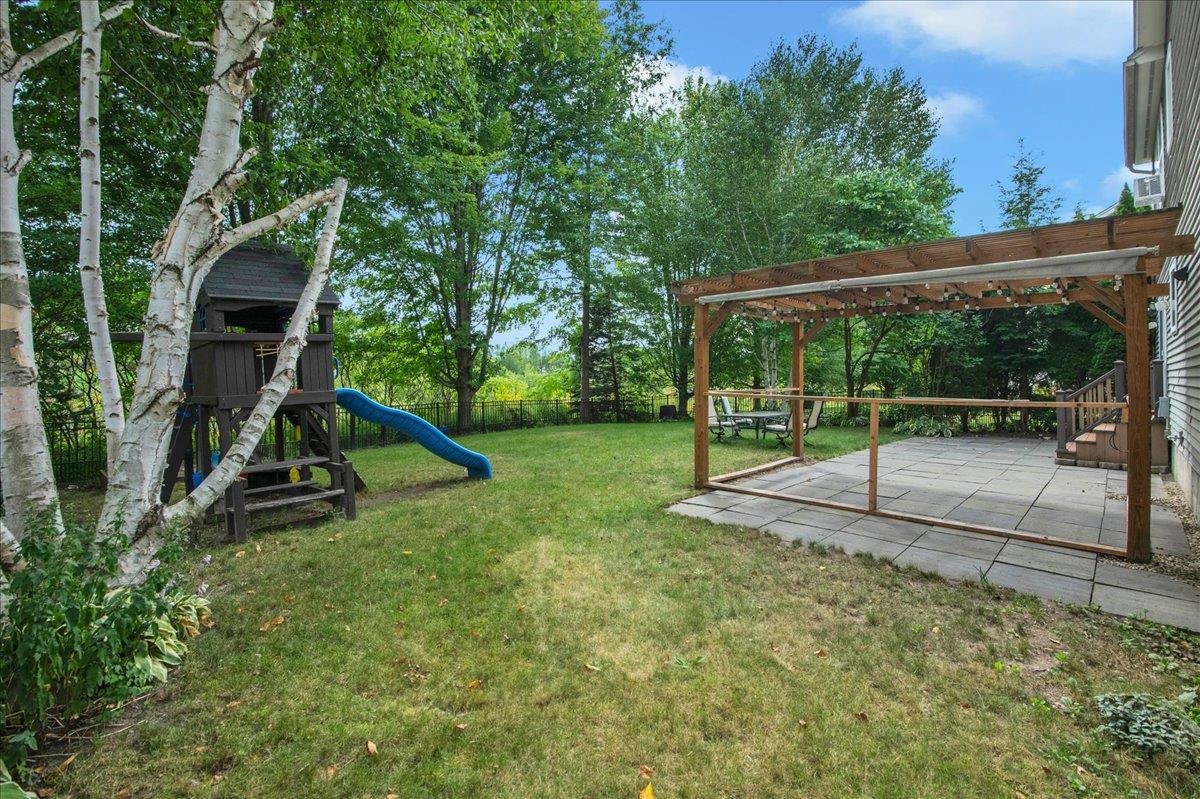 17 Bower Street Property Photo 51