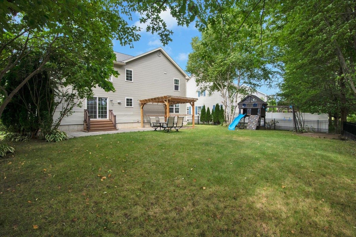 17 Bower Street Property Photo 52