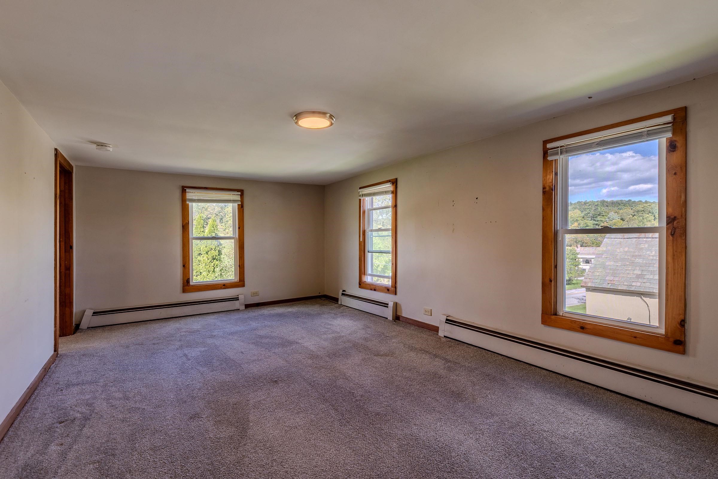 6098 Route 140 Property Photo 10