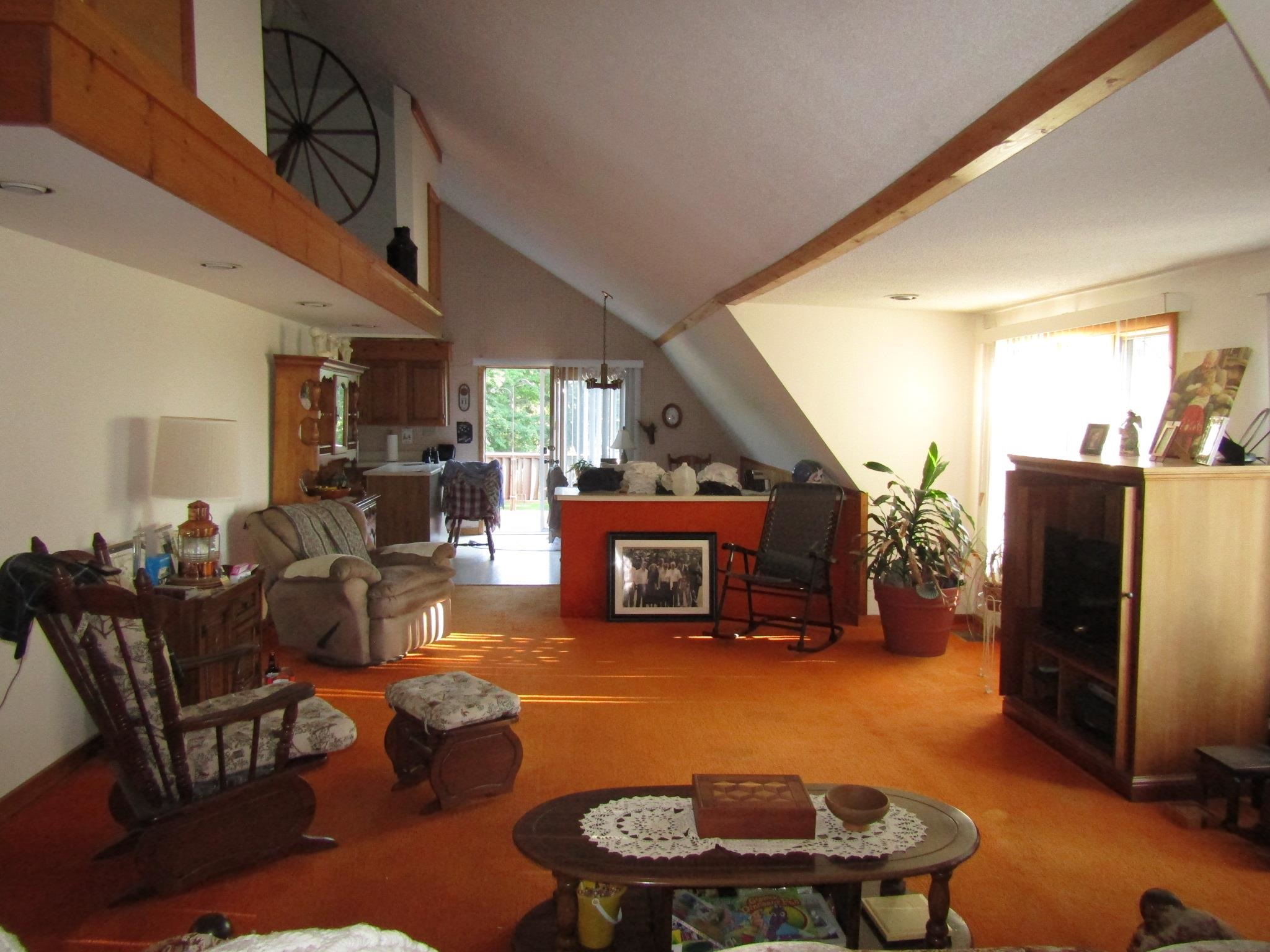 2712 Main Street Property Photo 33