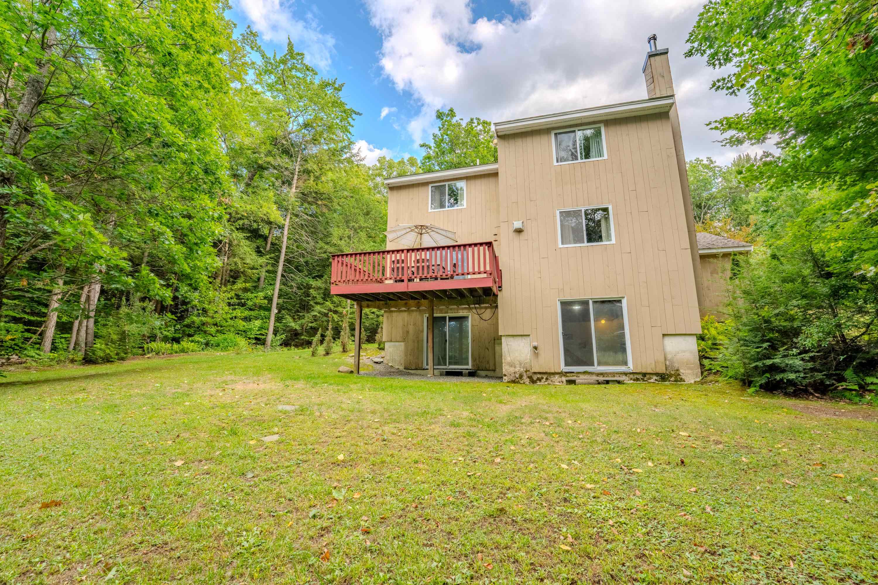111 Holland Trail Property Photo 43