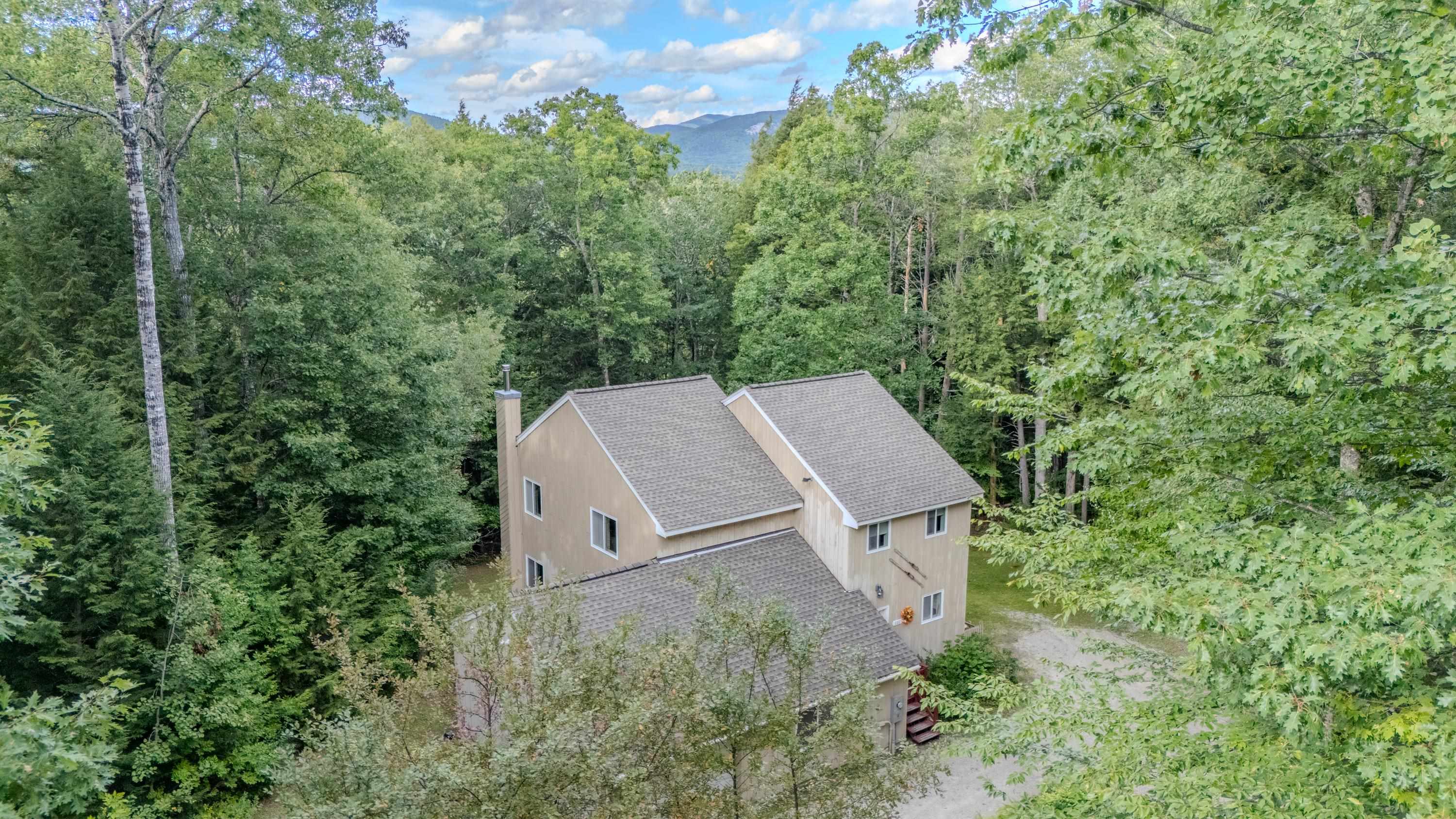 111 Holland Trail Property Photo 44